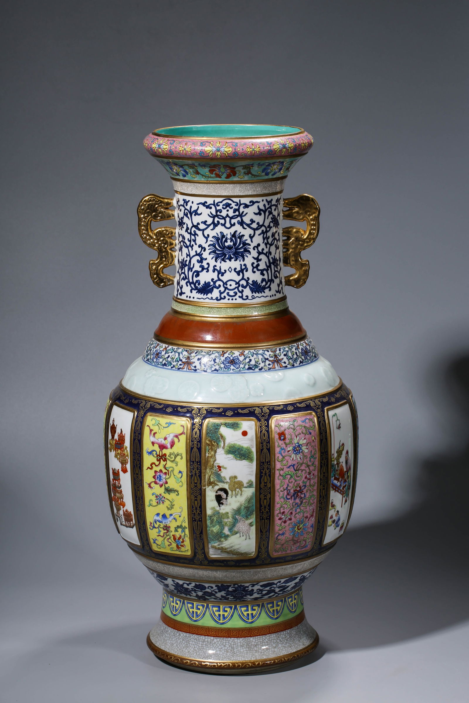 A 'Porcelain Aggregate' Vase - 2