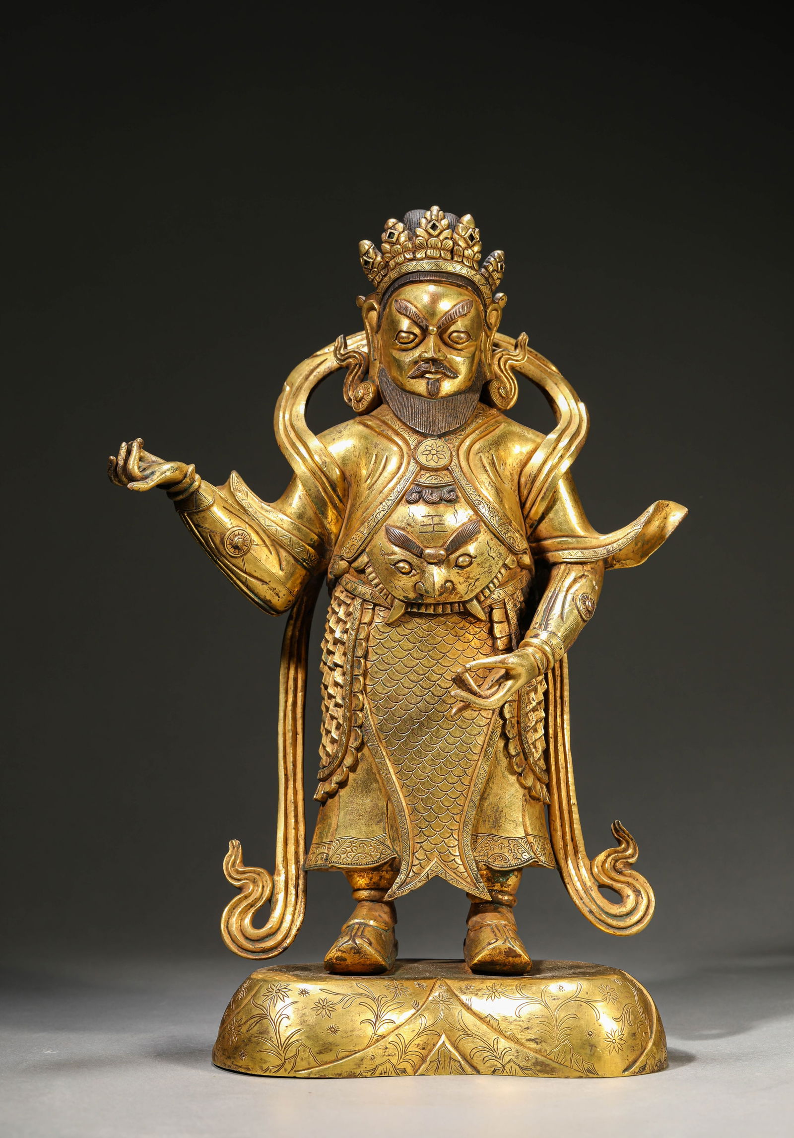 A Gilt-Bronze Figure of a Lokapala: A Gilt-Bronze Figure of a Lokapala (24 x 11.8 x 34.3cm,Weight 5.15g)