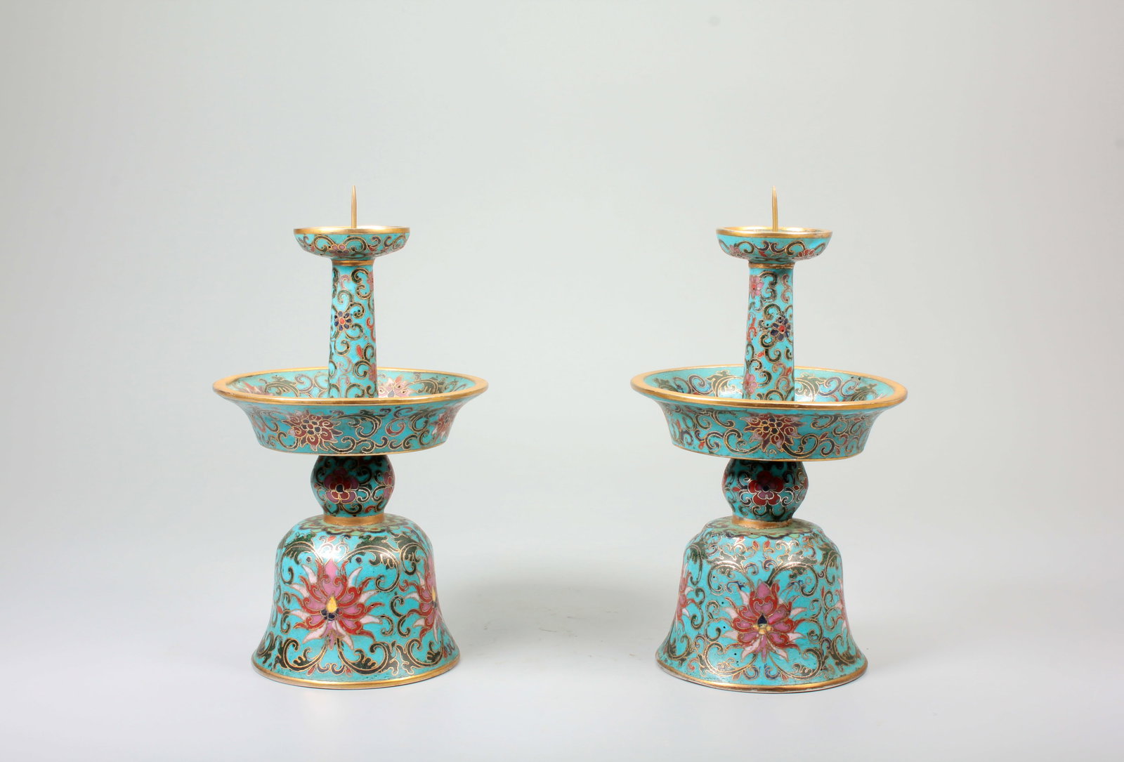 A GILT CLOISONNE ENAMEL INTERLACED LOTUS PATTERN CANDLESTICK ONE PAIR (1 of 18)