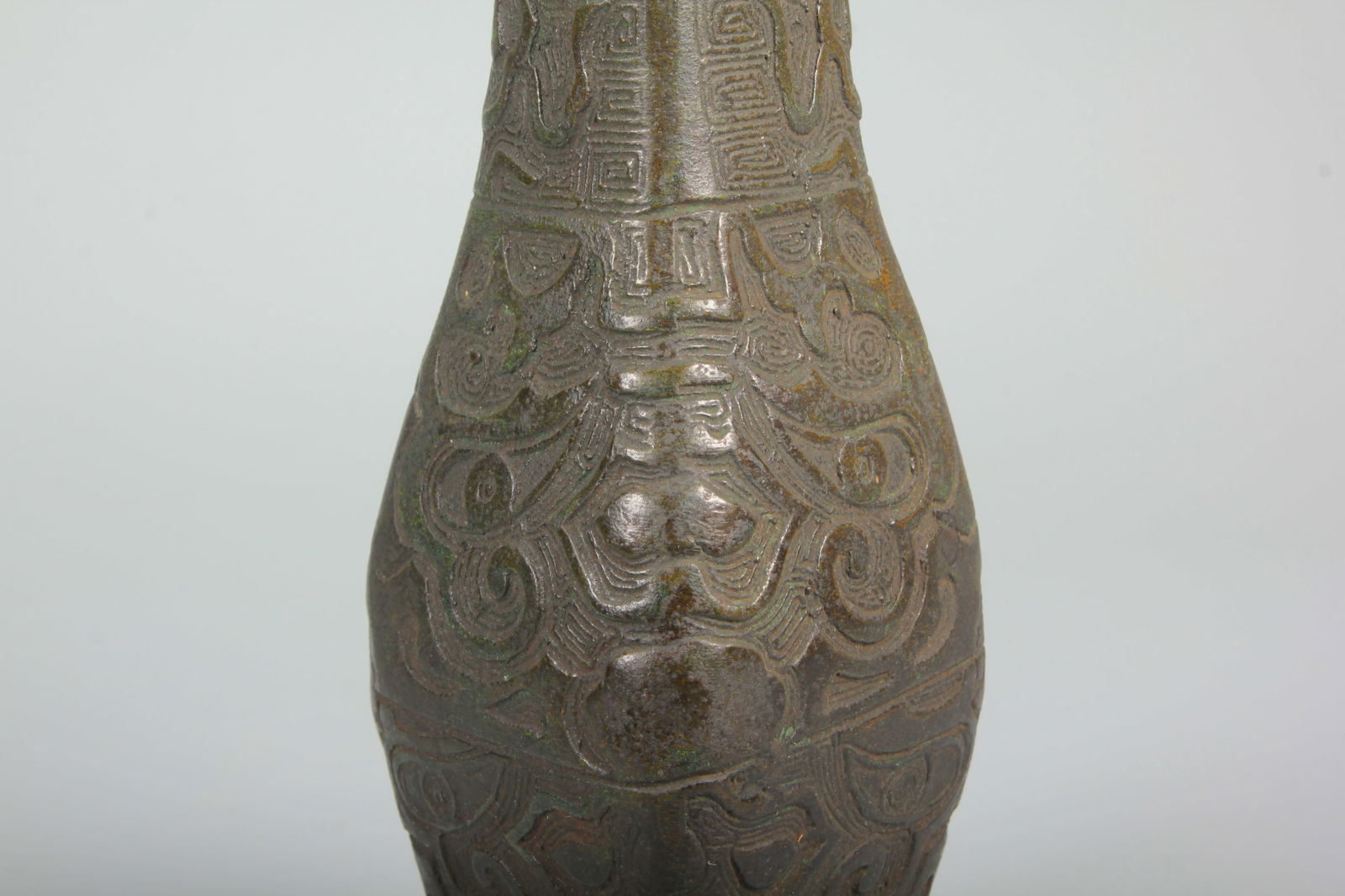 A BEAST PATTERN COPPER SQUARE VASE - 7