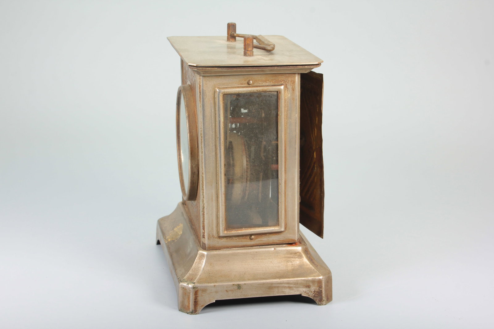 A COPPER DESK CLOCK - 10