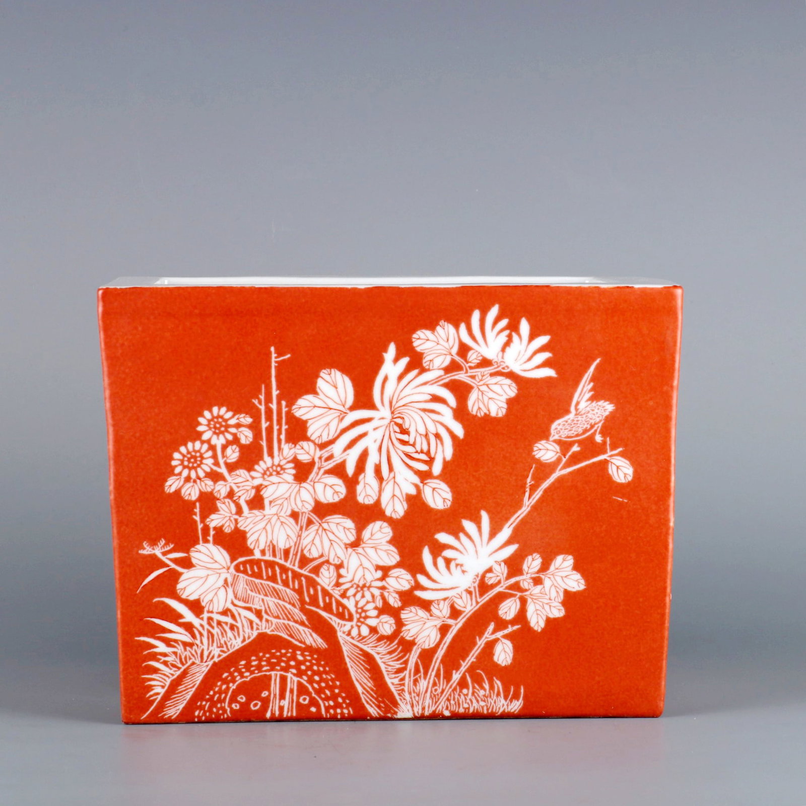 AN IRON-RED GROUND RESERVE-DECORATED 'FOUR SEASON FLOWERS' SQUARE NARCISSUS BOWL: AN IRON-RED GROUND RESERVE-DECORATED 'FOUR SEASON FLOWERS' SQUARE NARCISSUS BOWL H:16.5CM,W:15CM,L:21.5CM