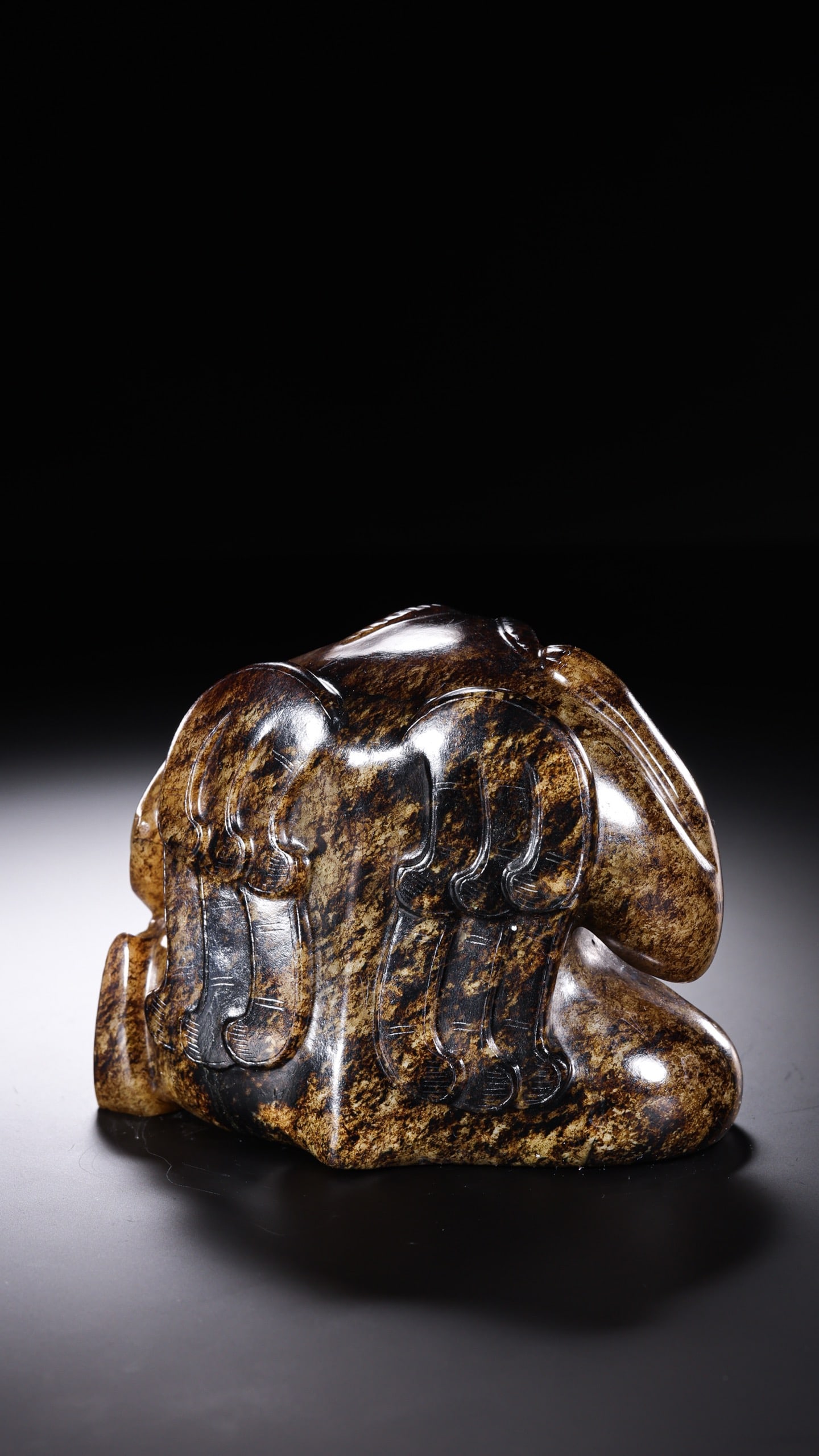 Jade Carved Beast Shape Ornament - 8