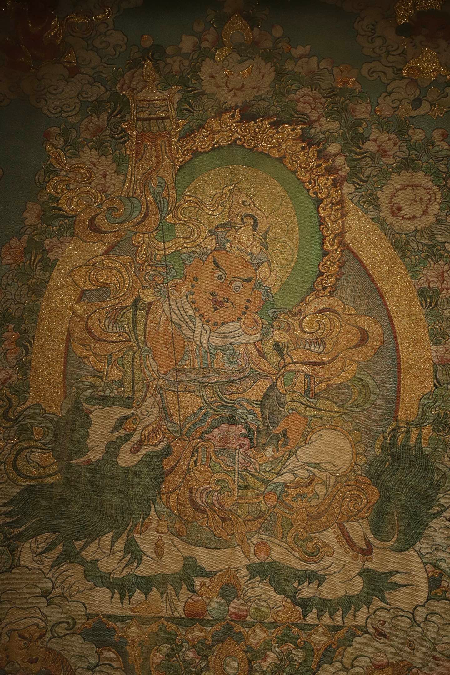 Silk Embroidery kuberd Pattern Tangka: Silk Embroidery kuberd Pattern Tangka (96 x 66cm)