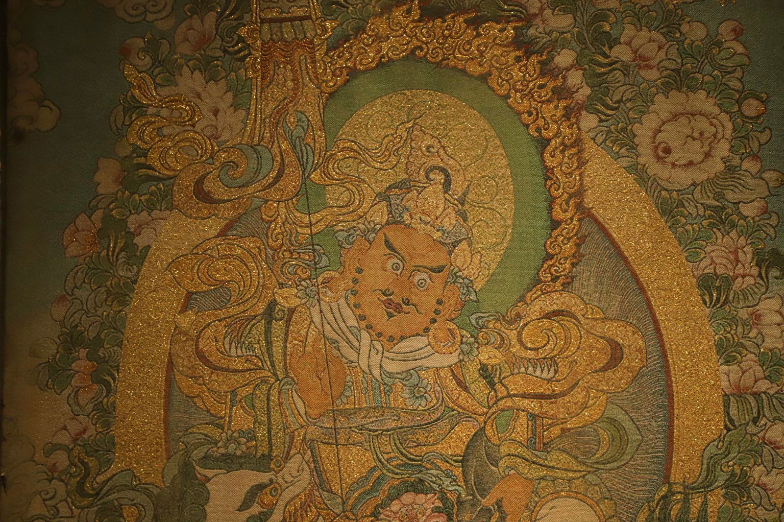 Silk Embroidery kuberd Pattern Tangka - 8