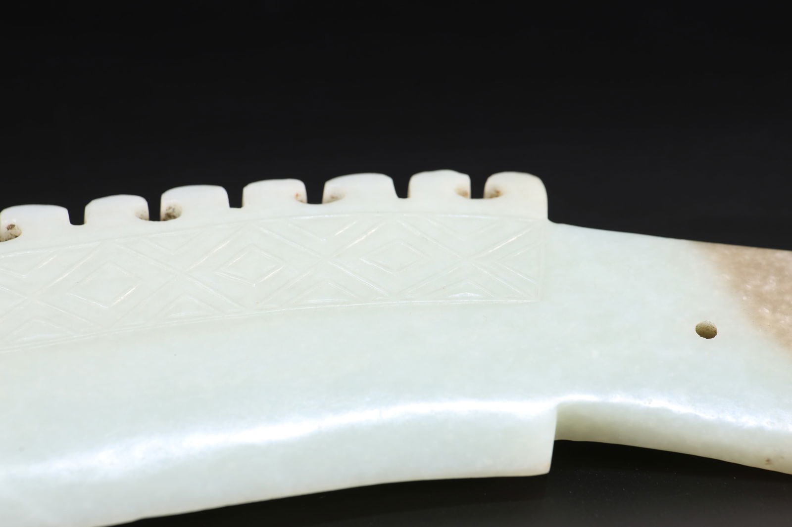 Jade Carved Cloud Pattern Broadsword - 4