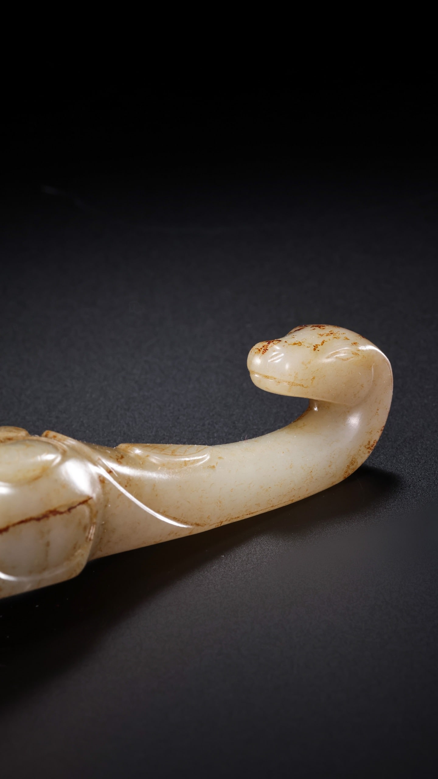 Jade Carved Dragon Shape Belt Hook - 14