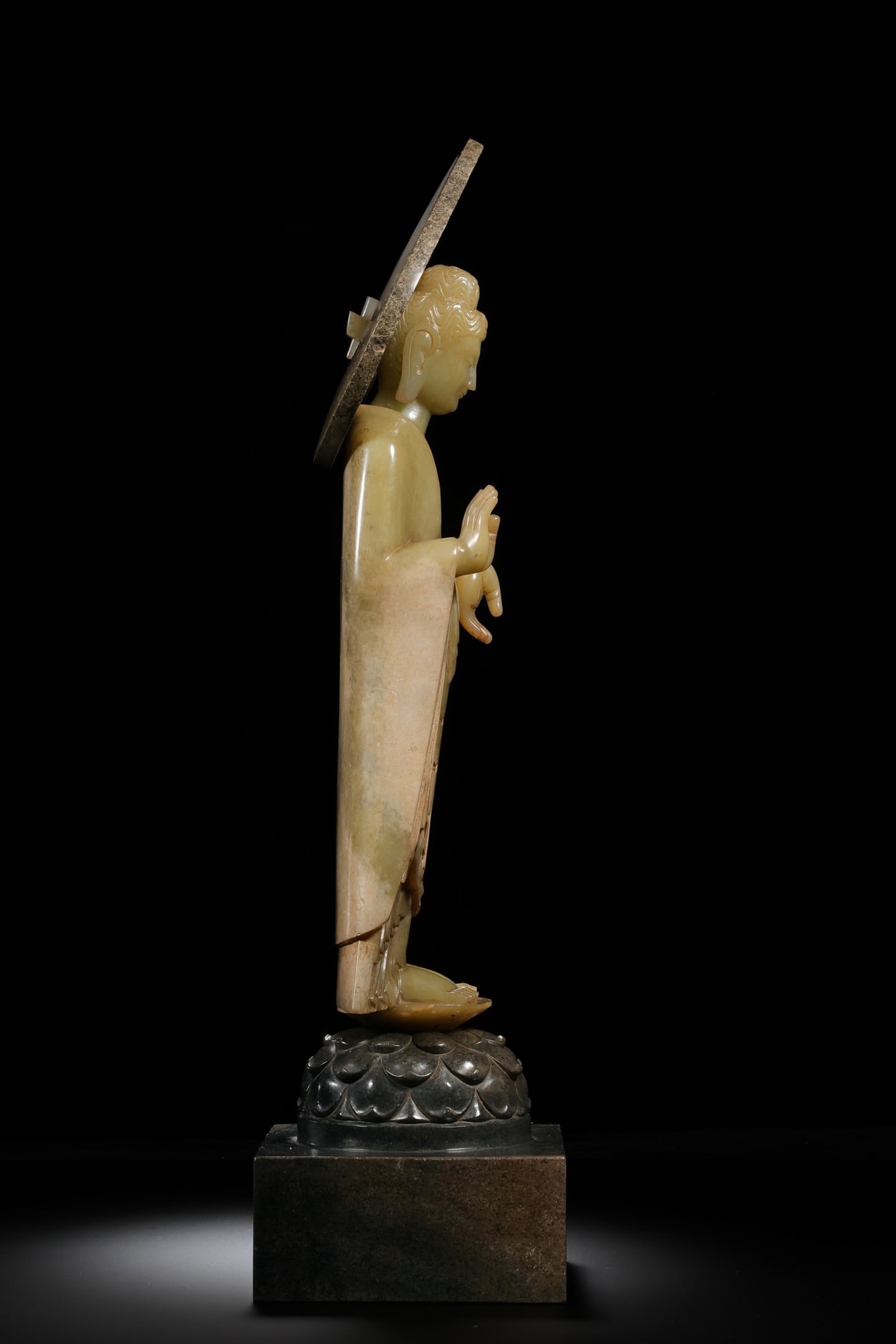 Jade GuanYin Figure - 10