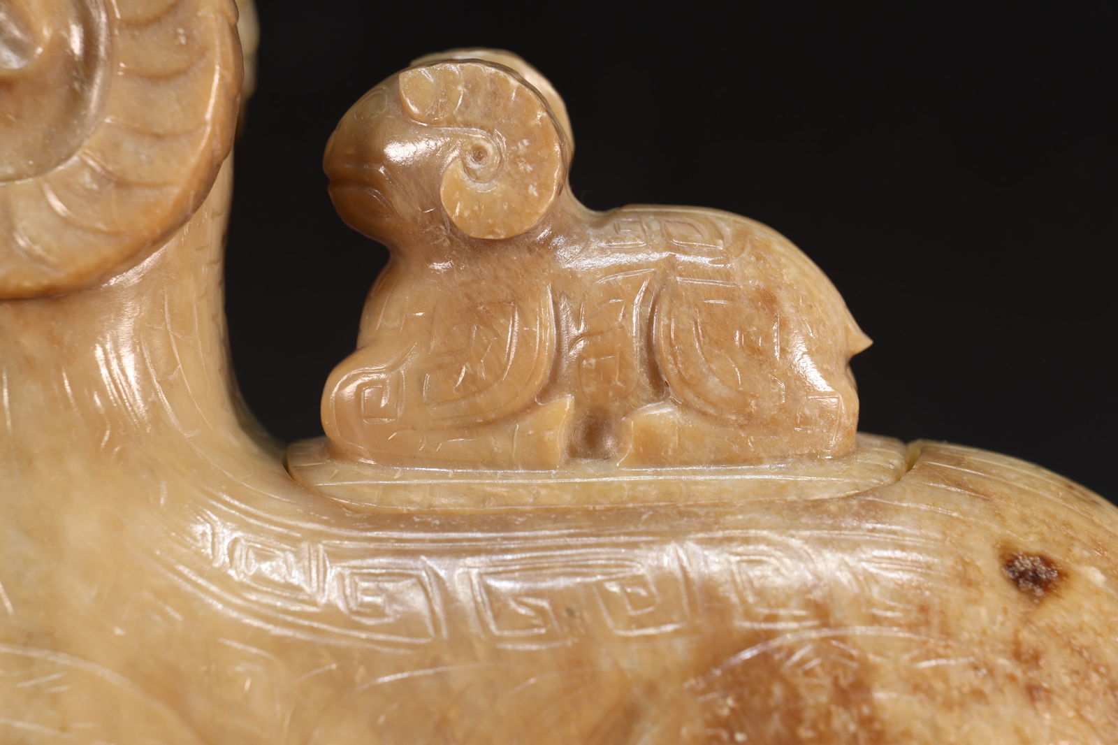 Jade Carved Beast Face Pattern Ram Shape Figure - 8