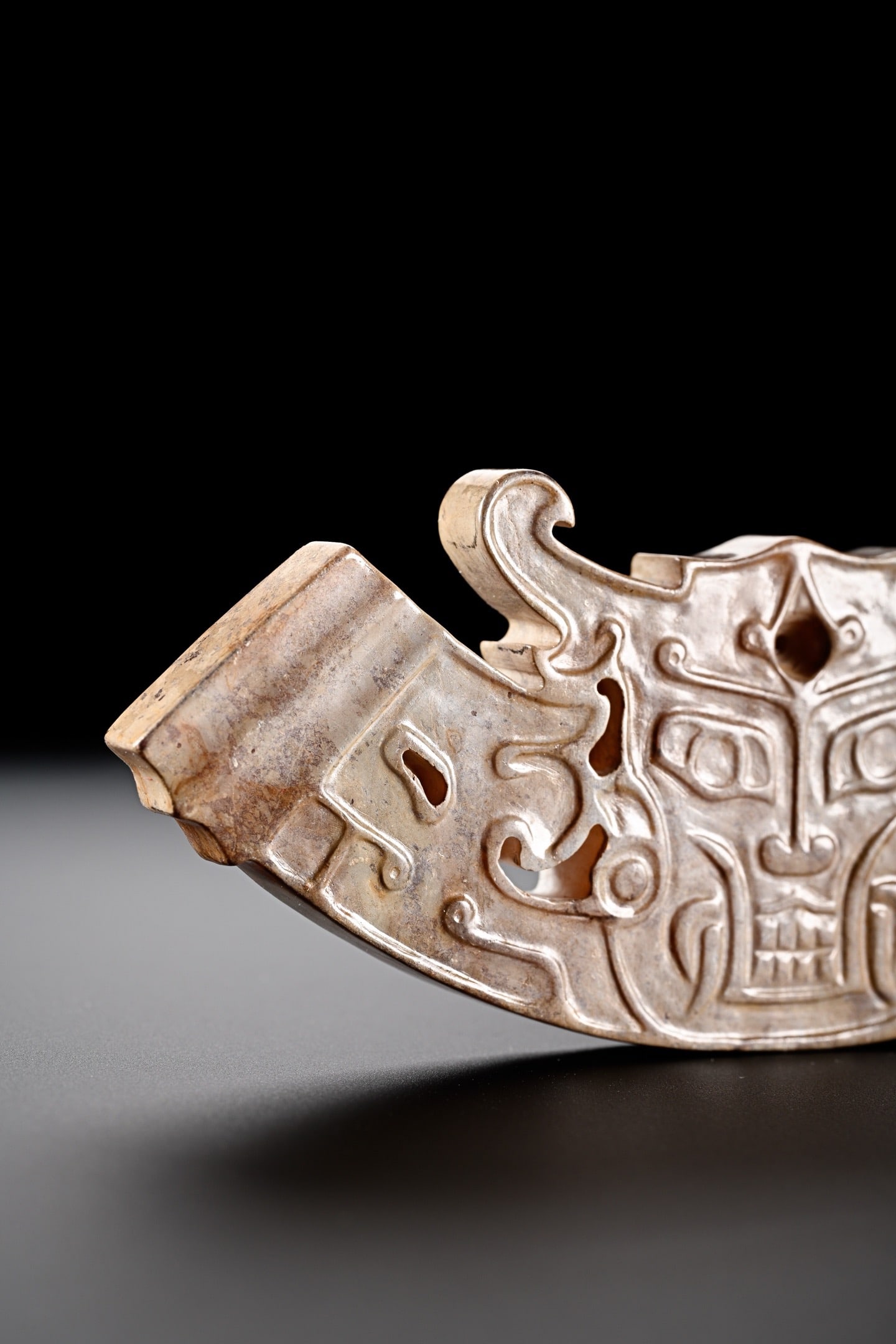 Jade Carved Beast Face Pattern Bi - 2