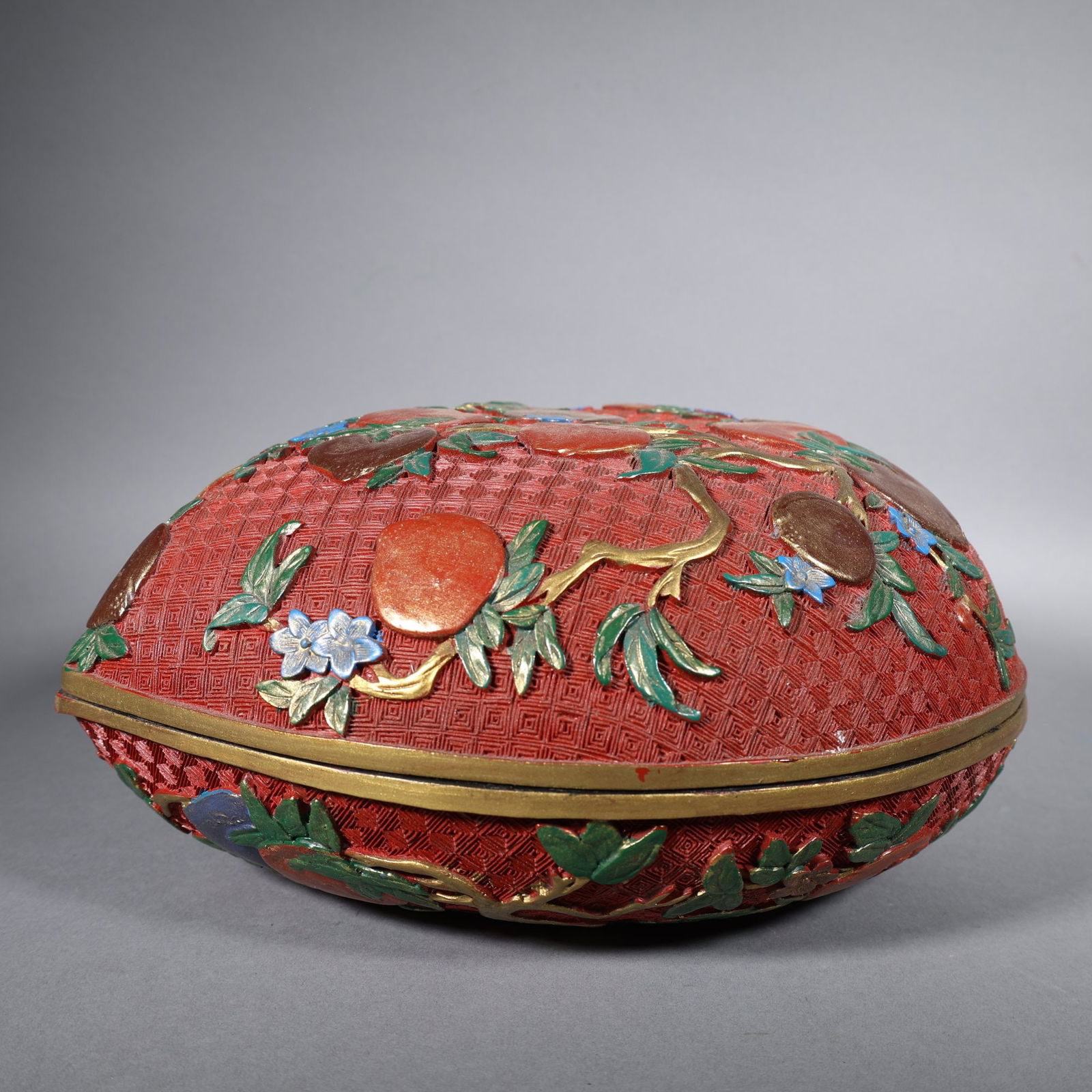 Lacquerware Red Carved Peach Pattern Lid Box - 2
