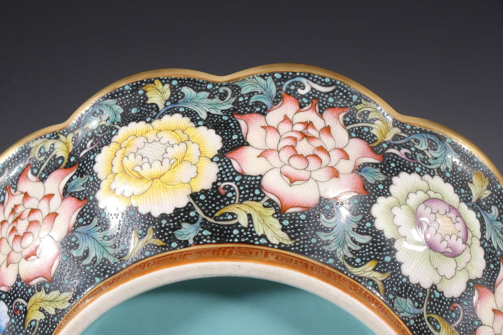 Enamel Drawing Flower Pattern Porcelain Lid Pot - 7