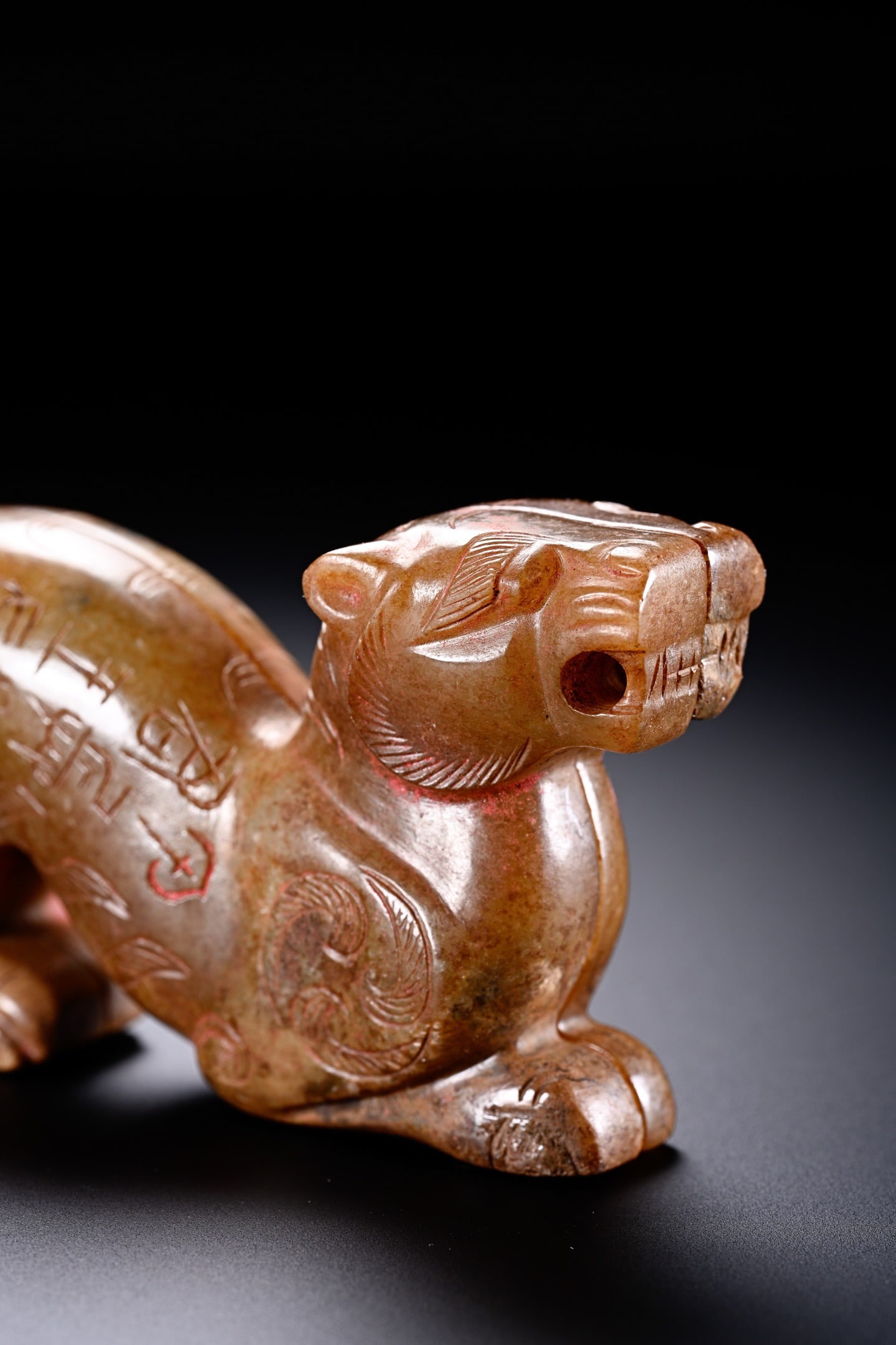 Jade Carved Beast Shape Ornament - 3