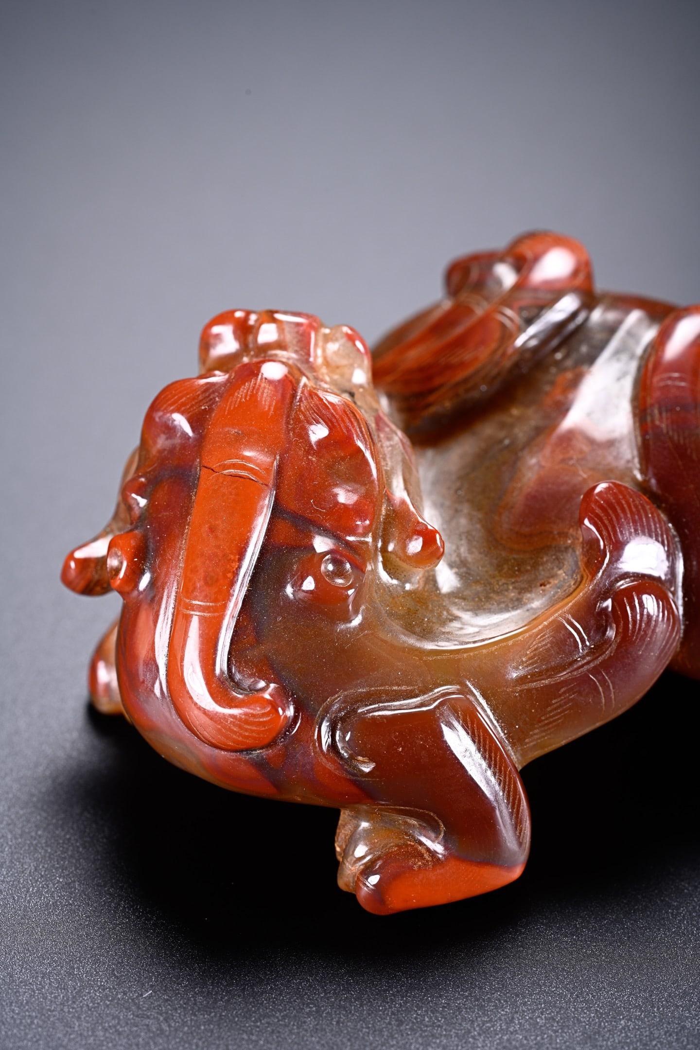 Agate Carved Beast Shape Ornament - 8