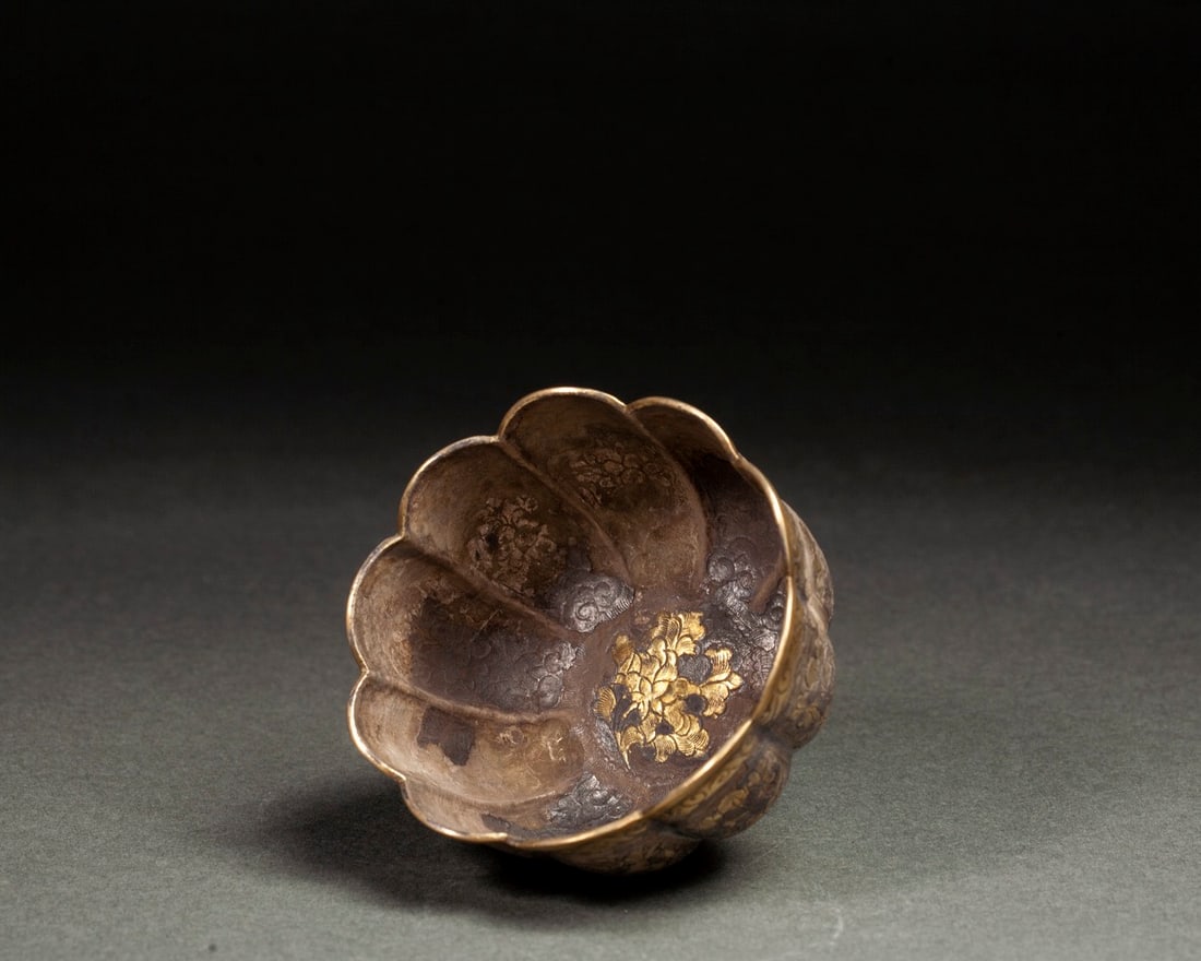 Gilt Silver Carved Flower Pattern Bowl - 3