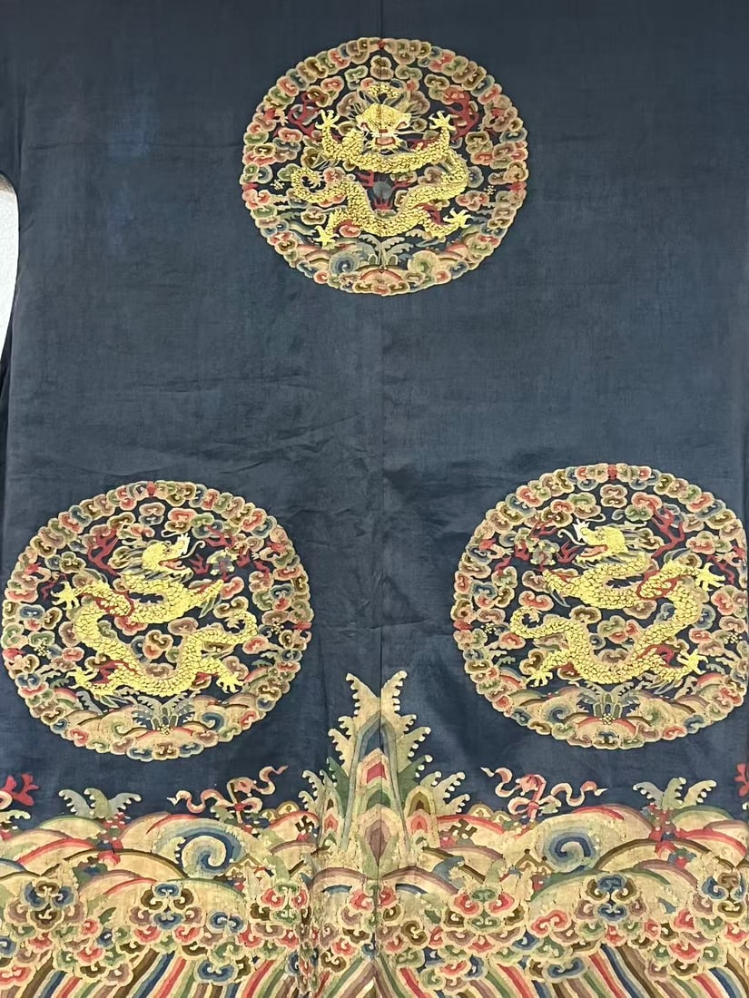 Silk Embroidery Cloud and Dragon Pattern Dragon Robe - 10