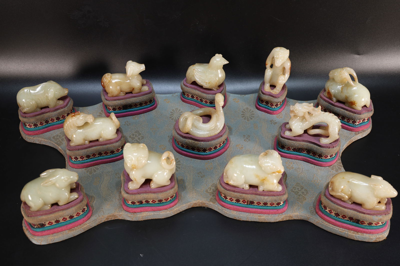 Group of Twelve Jade Carved Chinese Zodiac Shape Ornament: Group of Twelve Jade Carved Chinese Zodiac Shape Ornament (6.5 x 3 x 4cm,6.5 x 4 x 2.5cm)