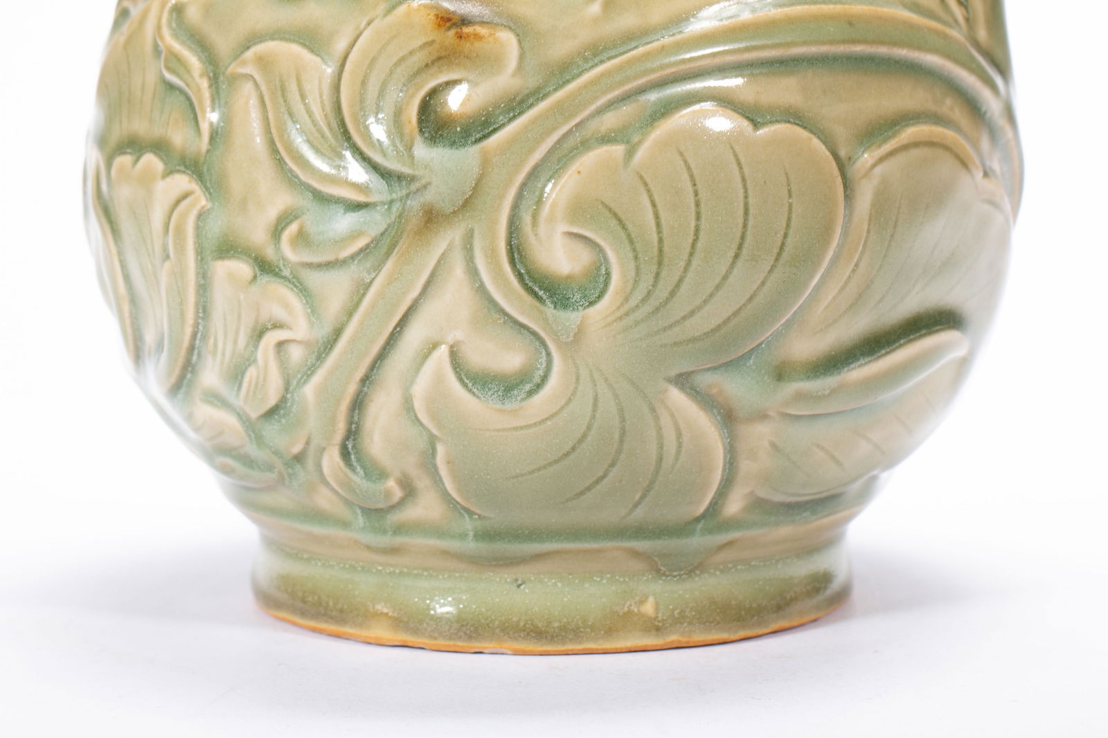 Longquan Ware Carved Flower Pattern Porcelain Pot - 3