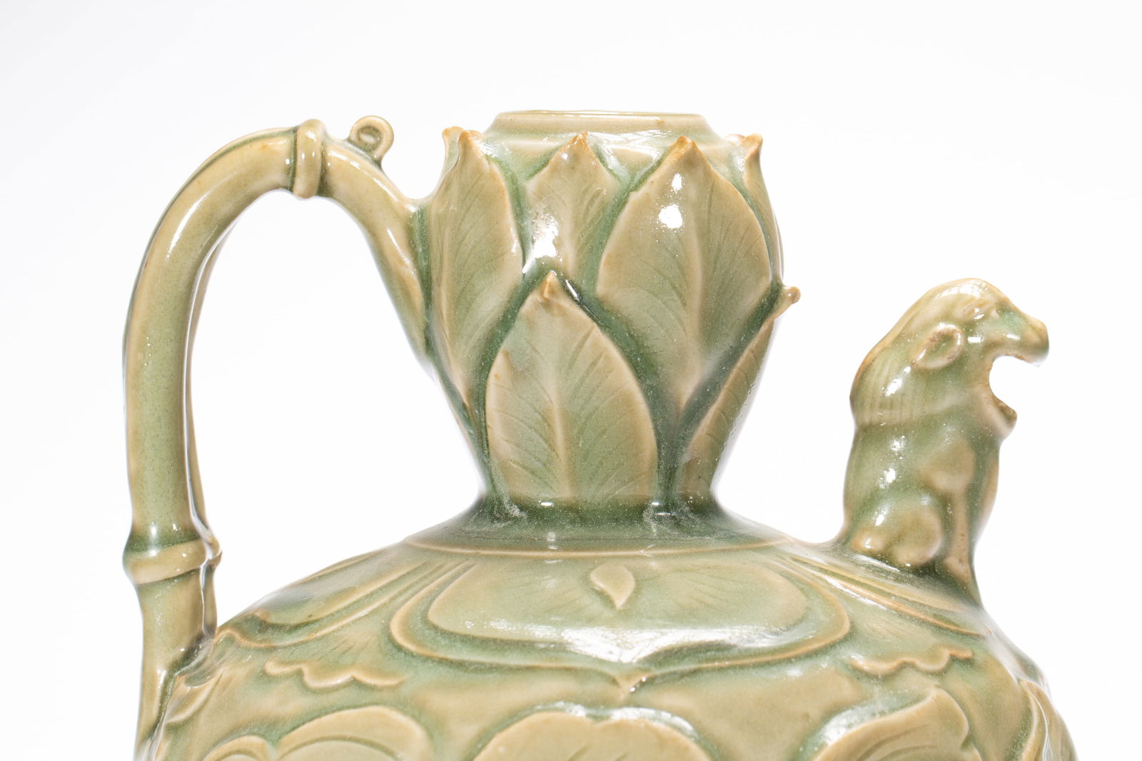 Longquan Ware Carved Flower Pattern Porcelain Pot - 6