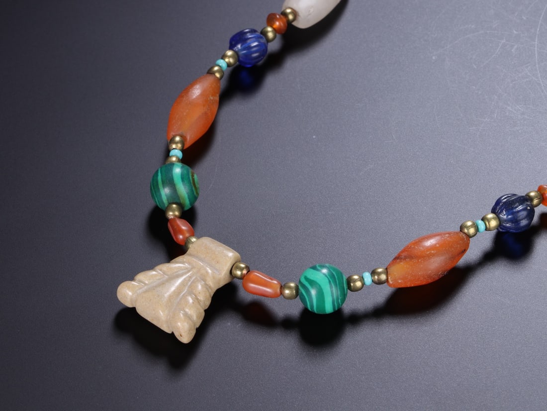 Agate and Gem Stone Necklace (1 of 9)