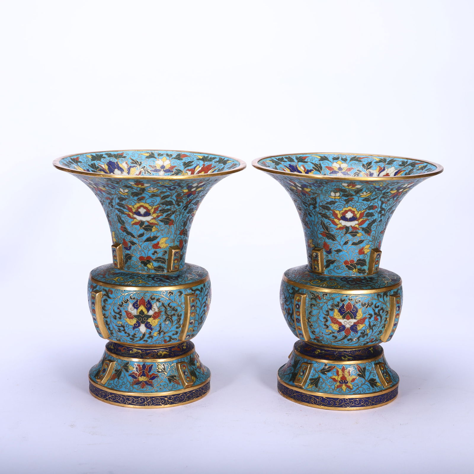 Pair of Bronze Cloisonne Carved Flower Pattern Flower Pot: Pair of Bronze Cloisonne Carved Flower Pattern Flower Pot (14.5 x 17.7cm)
