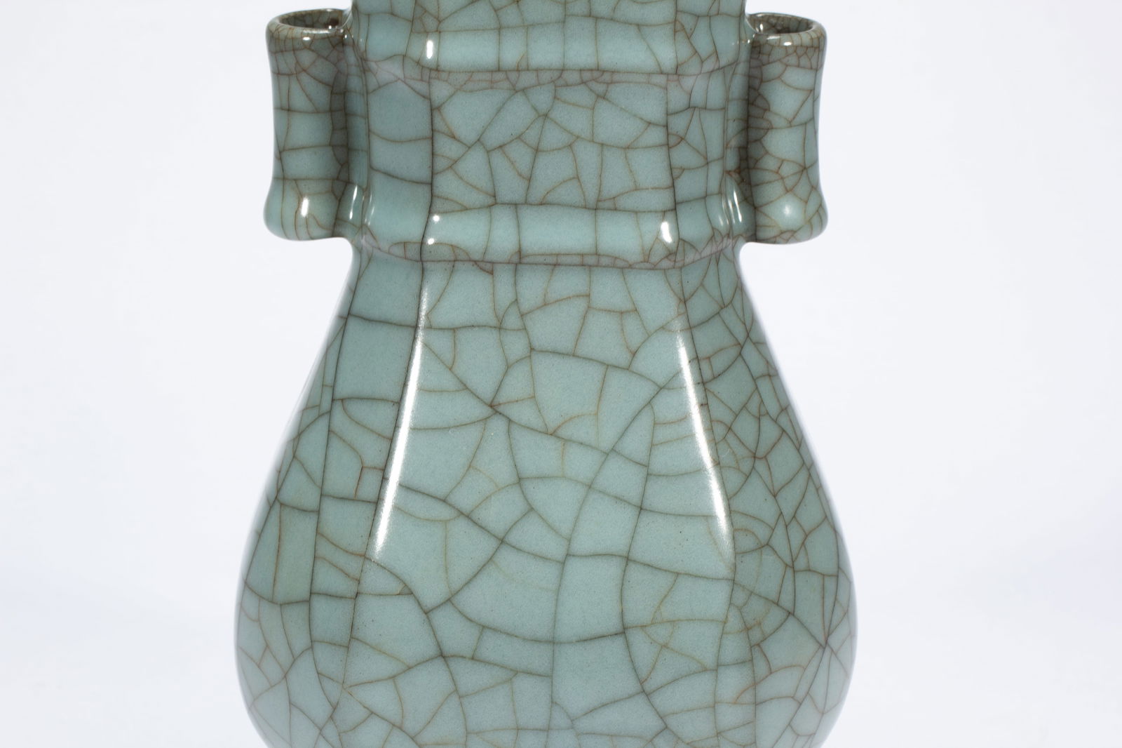 Guan Ware Porcelain Vase - 4