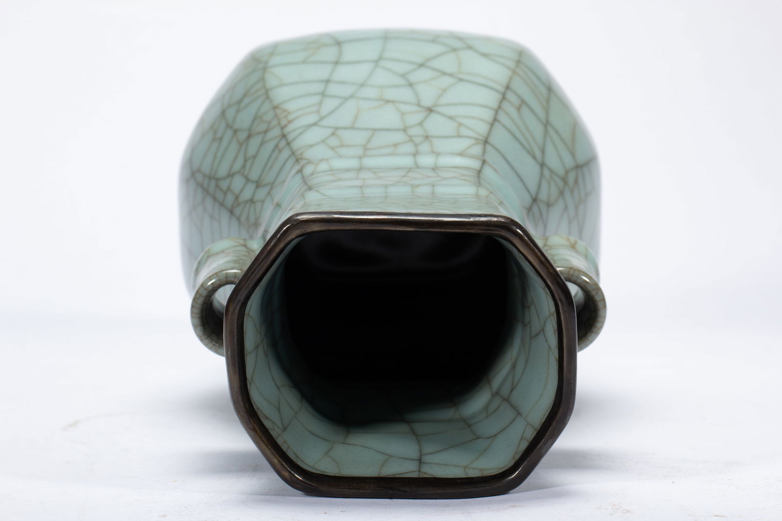 Guan Ware Porcelain Vase - 8