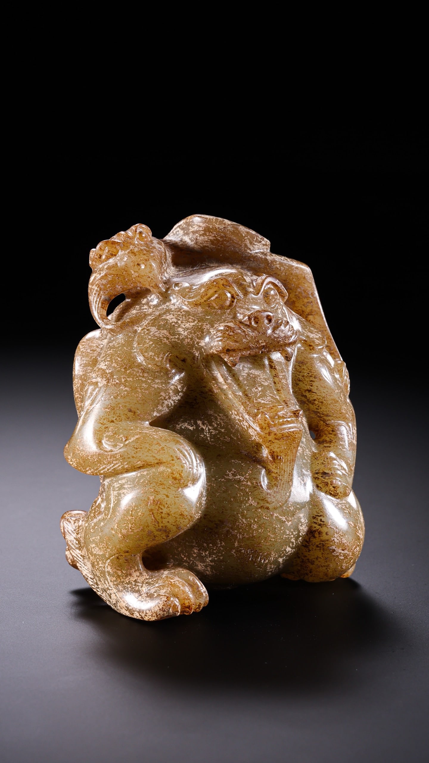 Jade Carved Beast Shape Ornament - 10