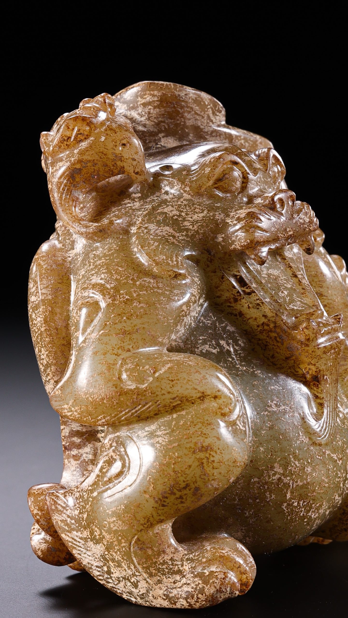 Jade Carved Beast Shape Ornament - 3