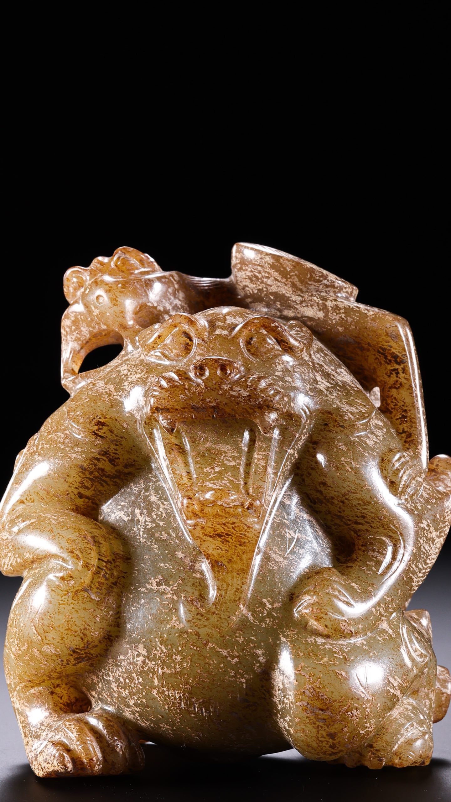 Jade Carved Beast Shape Ornament - 7