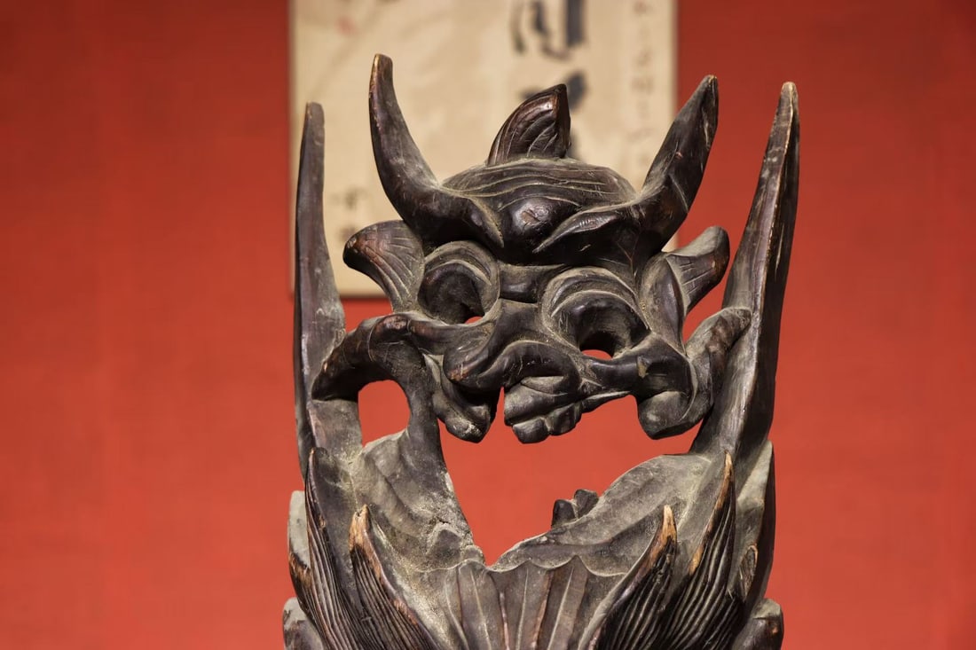 Wood Carved Beast Face Pattern Mask - 7