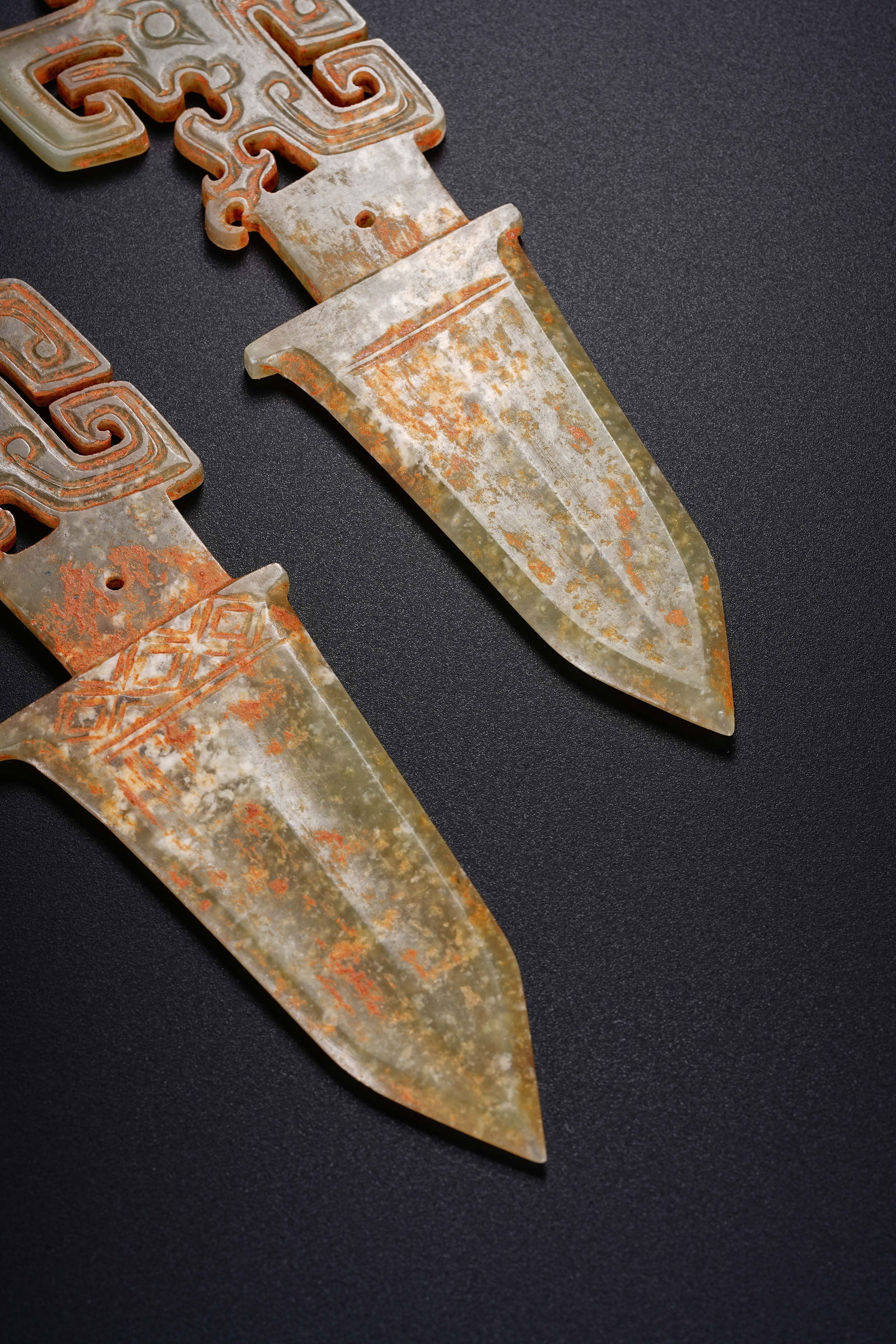 Pair of Jade Carved Beast Face Pattern Dagger - 4