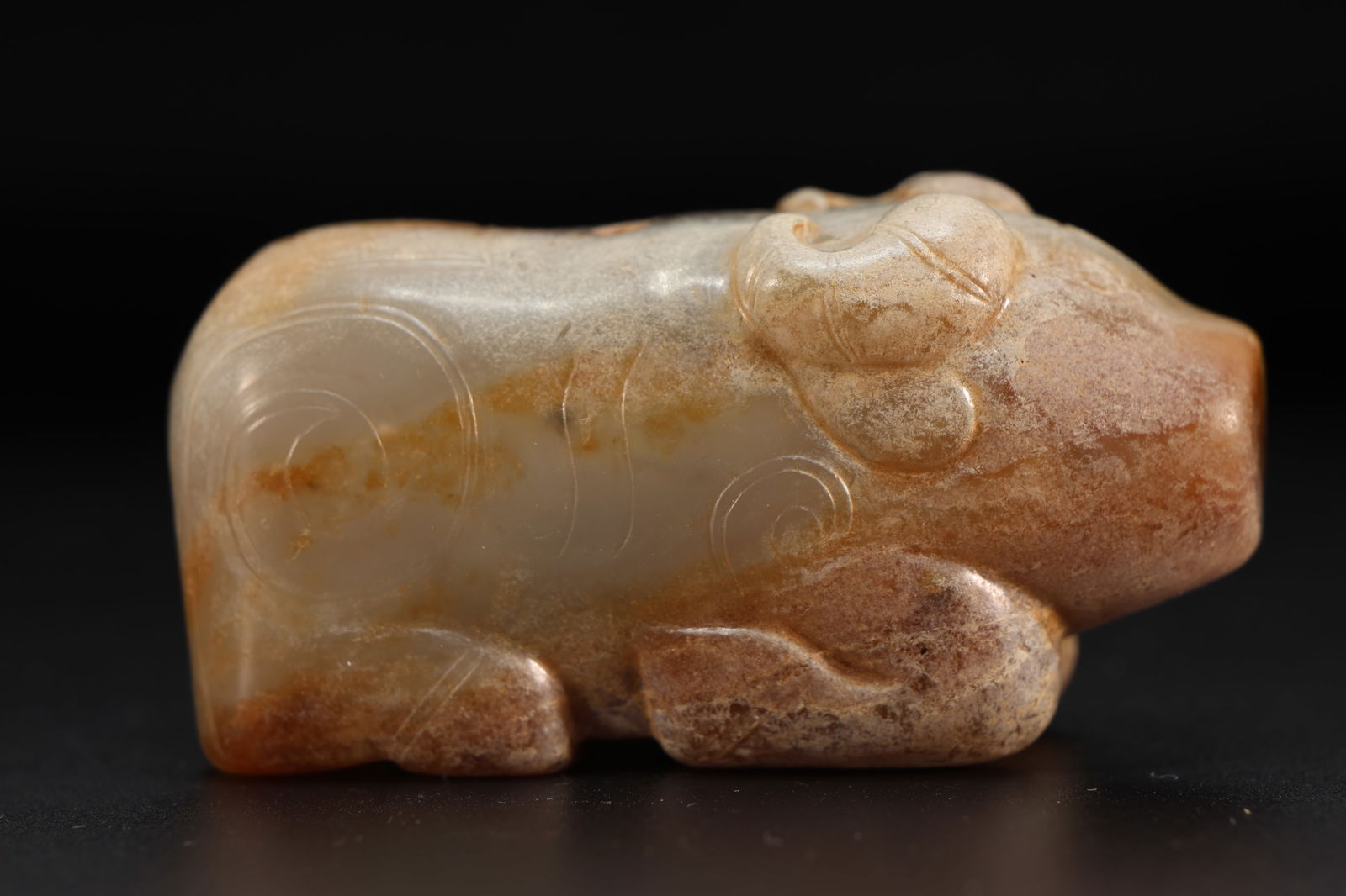 Jade Carved Beast Face Pattern Beast Shape Ornament - 4