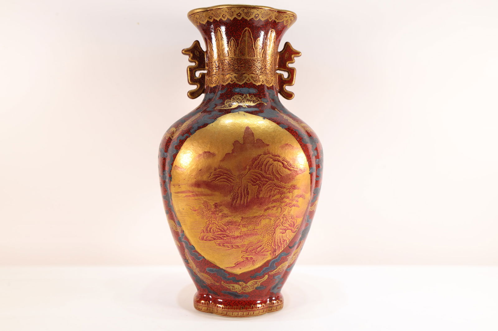 Famille Rose Gold Drawing Landscape Pattern Porcelain Double Ears Vase: Famille Rose Gold Drawing Landscape Pattern Porcelain Double Ears Vase (37 x 19 x 14cm)