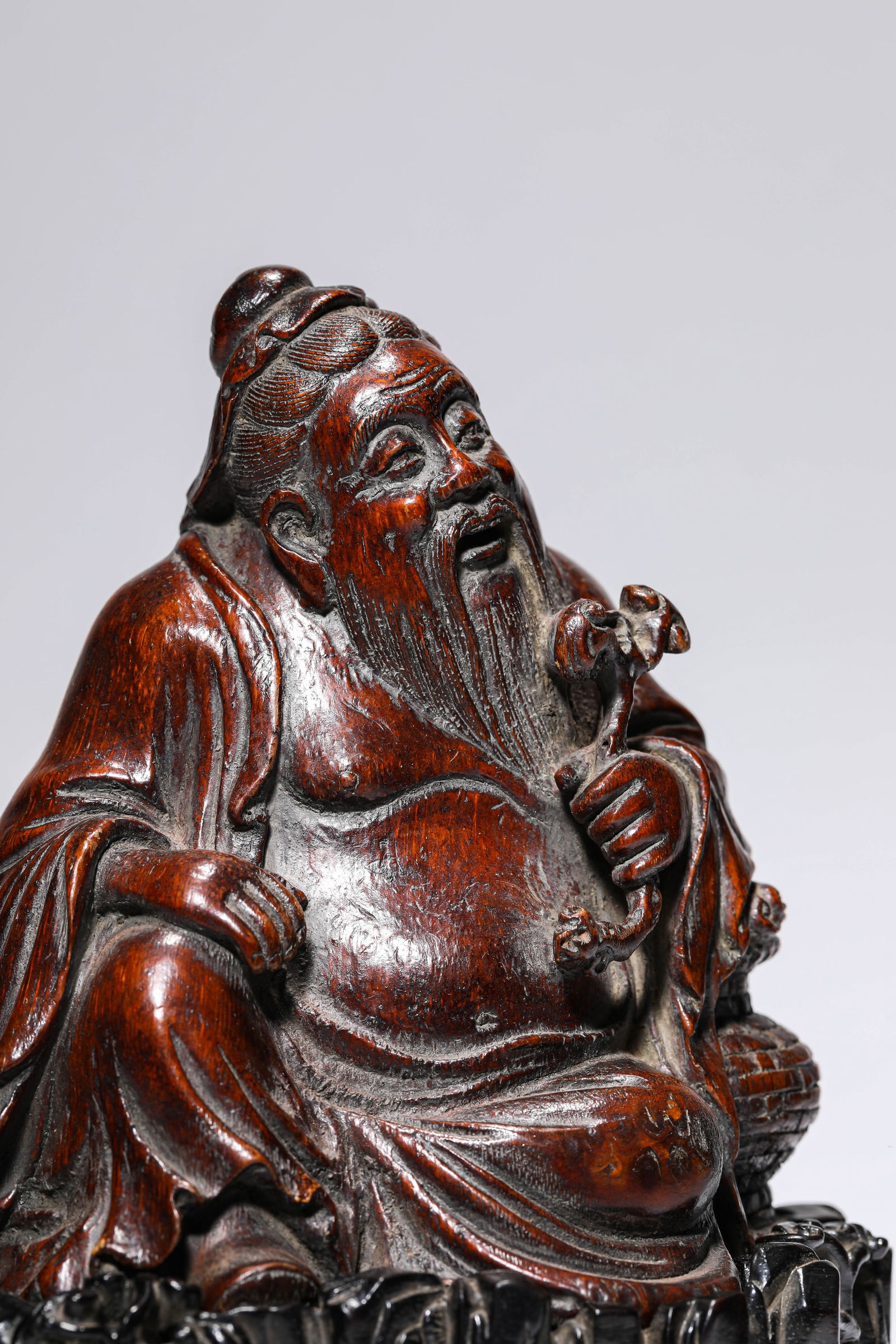 A Bamboo 'Figural' Ornament - 4