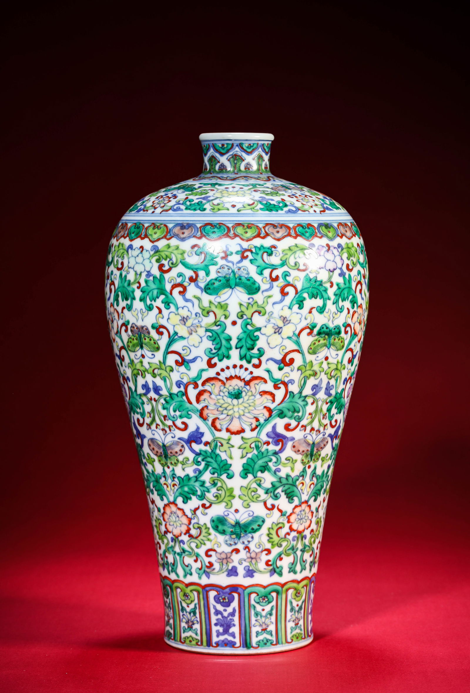 A Doucai ‘Interlocking Lotus and Butterflies’ Meiping: A Doucai ‘Interlocking Lotus and Butterflies’ Meiping (16.8 x 32.7 cm)