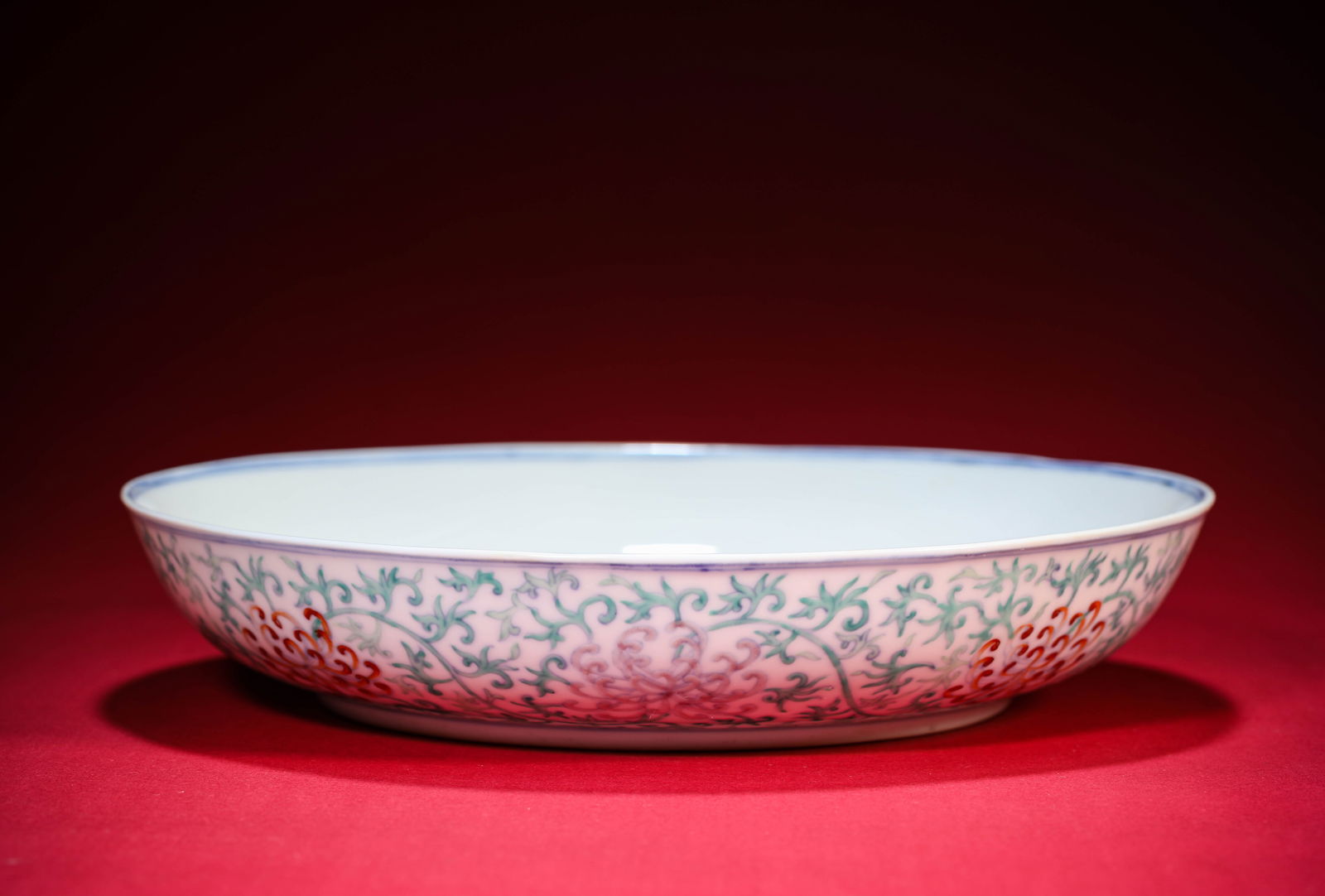 A Doucai 'Interlocking Chrysanthemum' Dish - 6