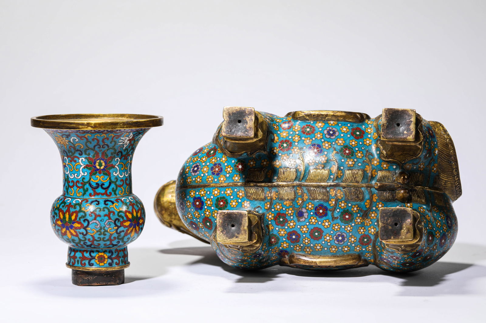 A Cloisonné Enamel ‘Xi’ Zun - 7