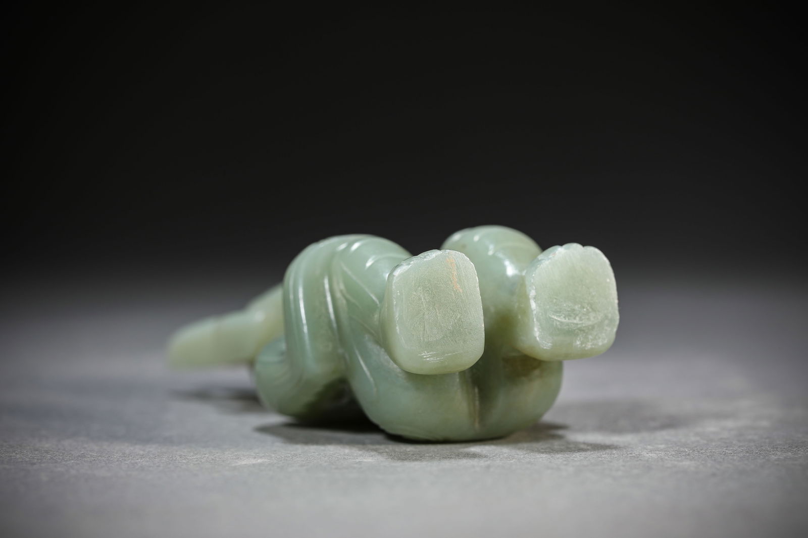 A Jade 'Noble Figure' - 6