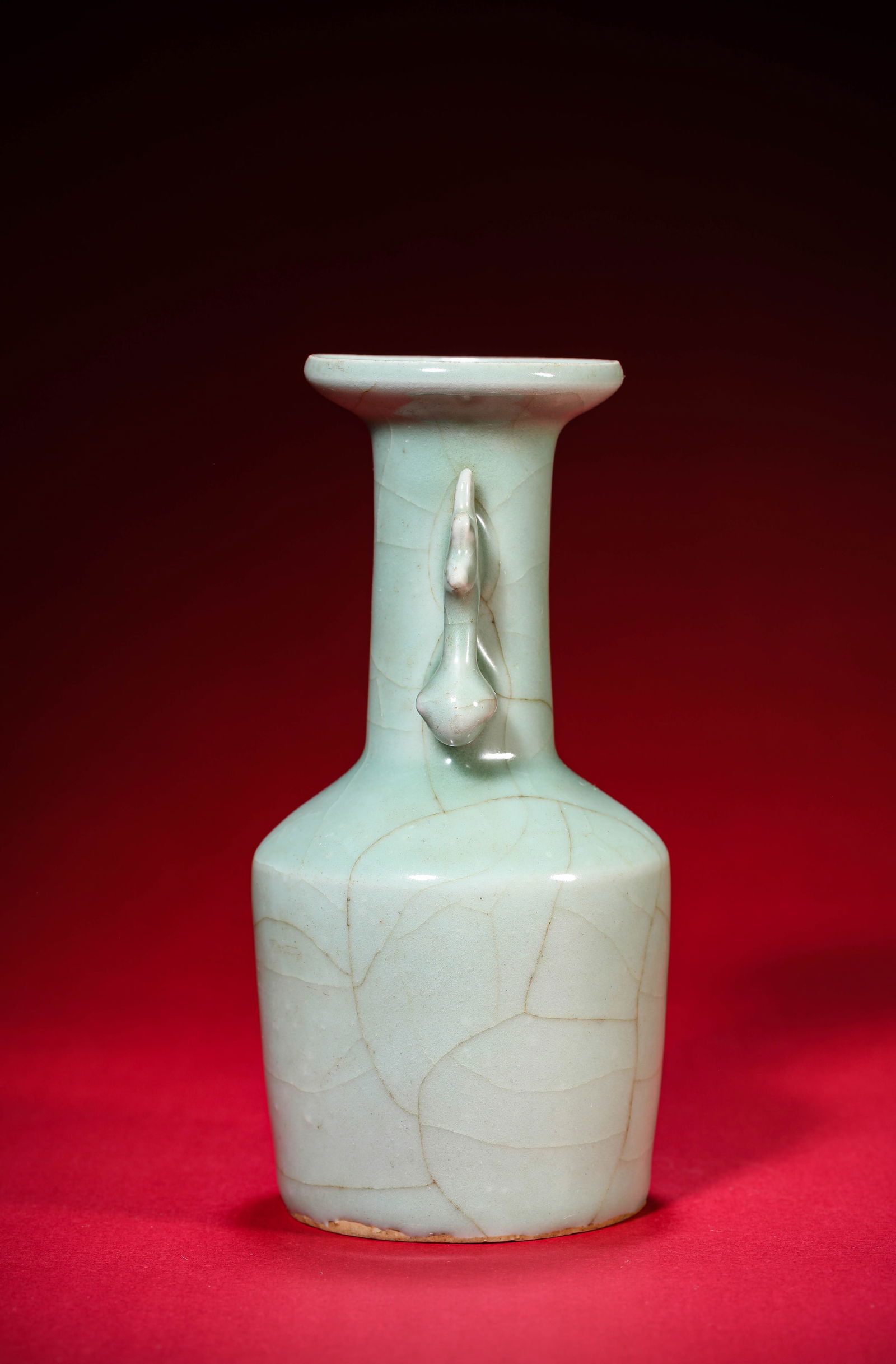 A Longquan-Type Vase - 3