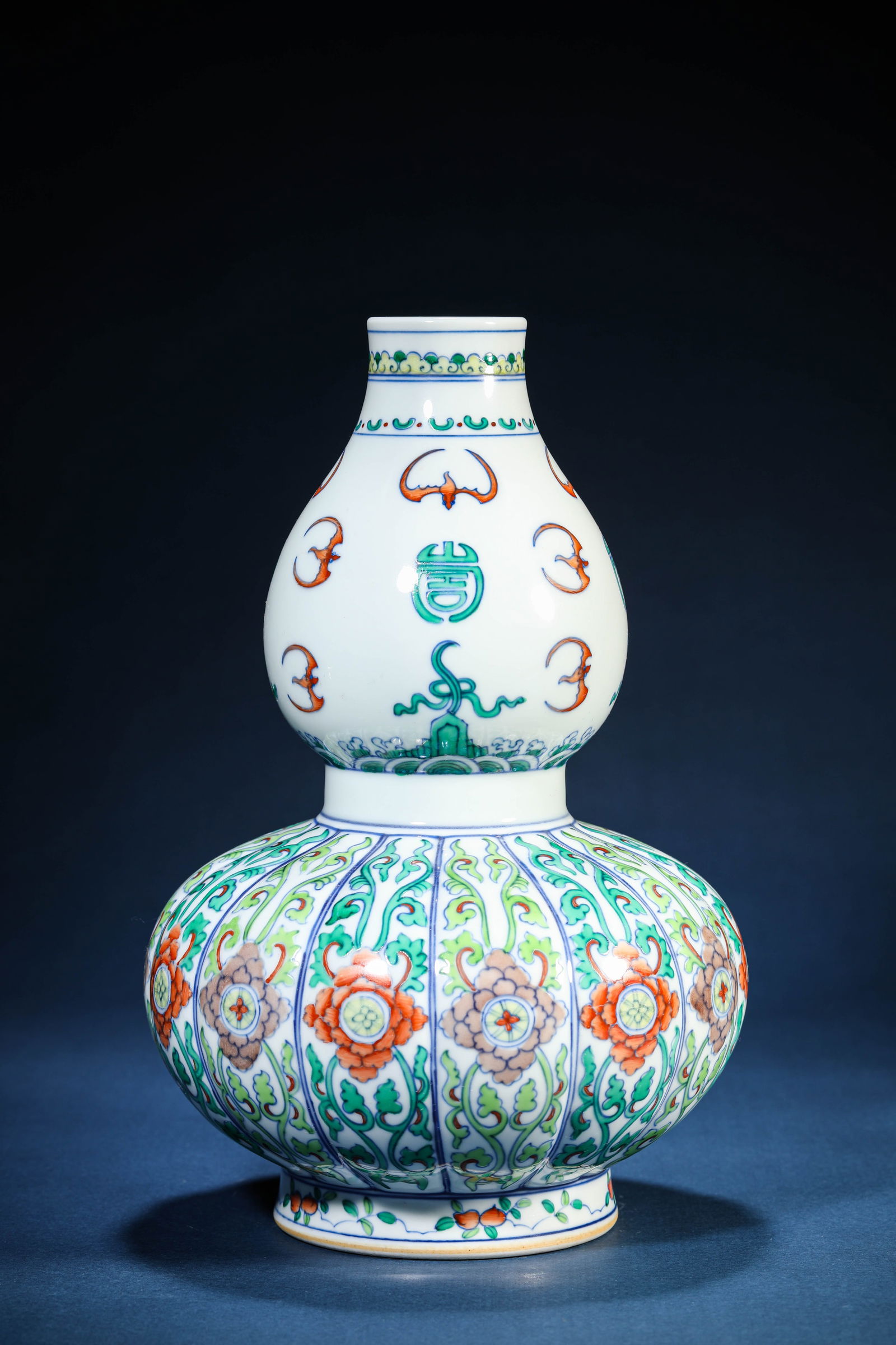 A Doucai 'Auspicious Beast and Florals' Vase - 5