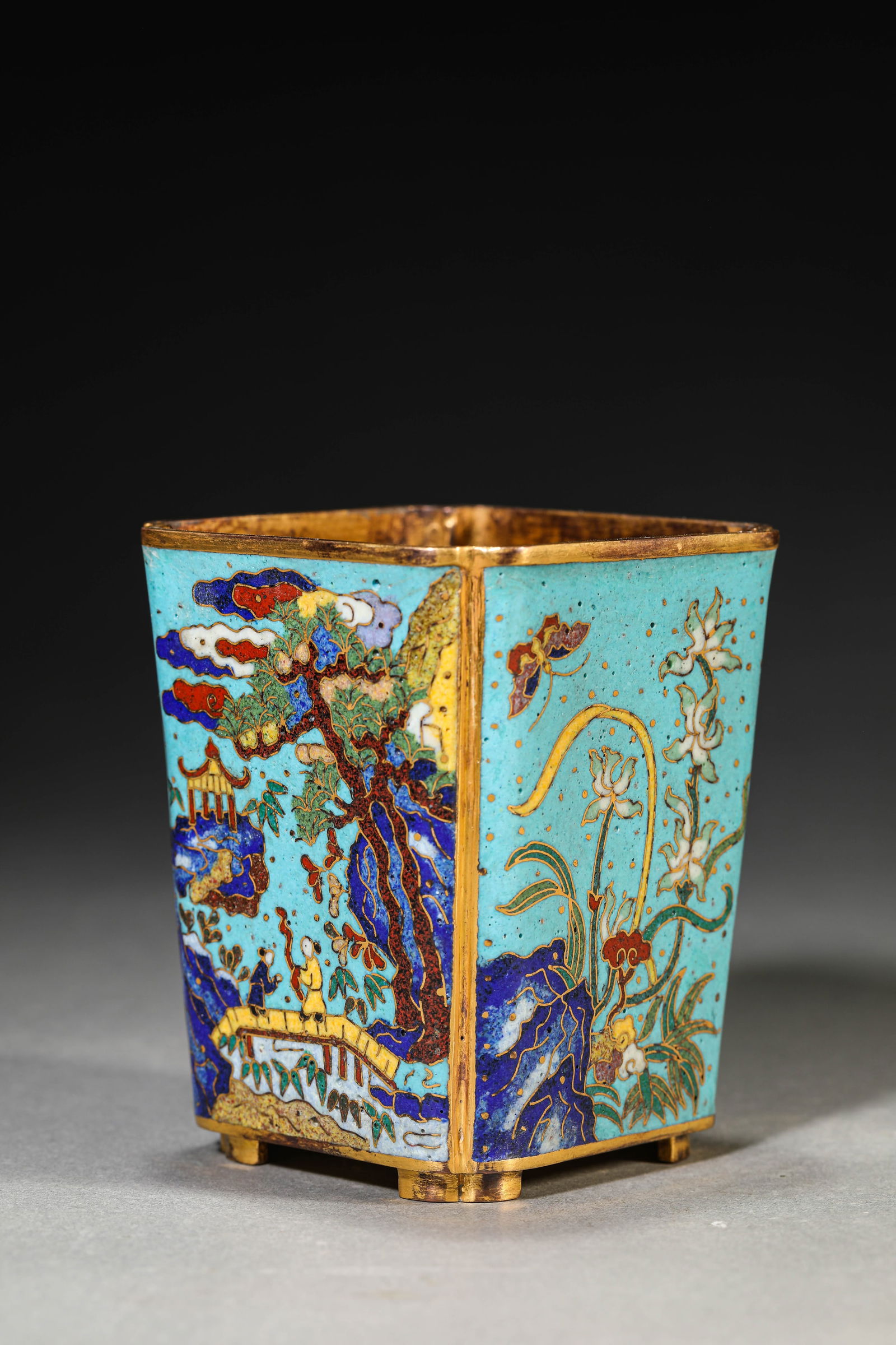 A Cloisonné Enamel 'Floral and Narrative Scene' 'Cut-Corner' Brush Pot: A Cloisonné Enamel 'Floral and Narrative Scene' 'Cut-Corner' Brush Pot (7.8 x 9.5 cm, Weight: 400 grams)