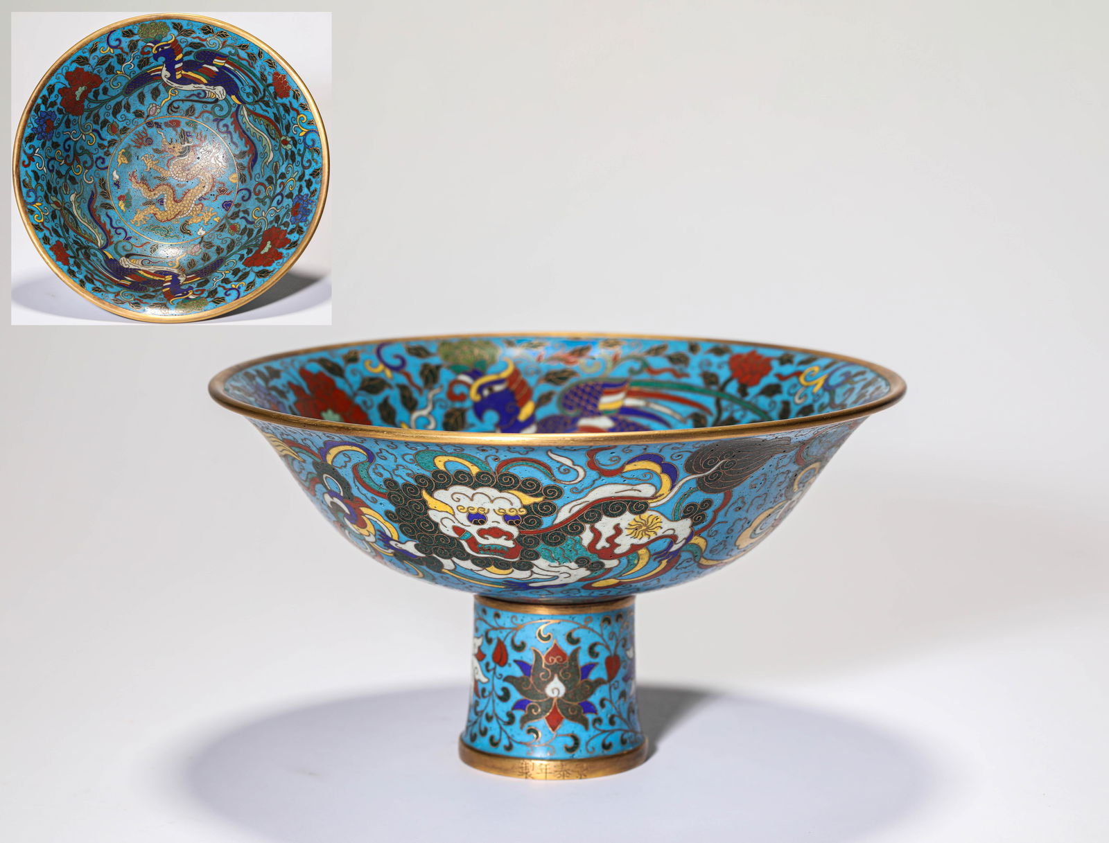 A Cloisonné Enamel 'Dragon and Phoenix' Stem Bowl: A Cloisonné Enamel 'Dragon and Phoenix' Stem Bowl (20.6 x 12 cm, Weight: 1071 grams)