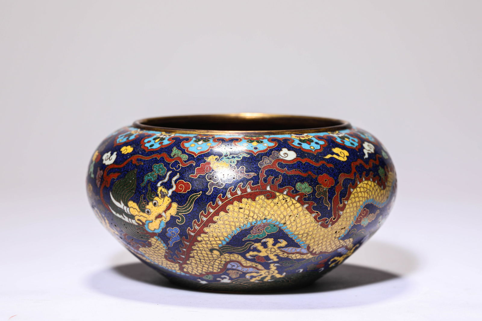 A Cloisonné Enamel 'Dragon' Bowl (1 of 5)