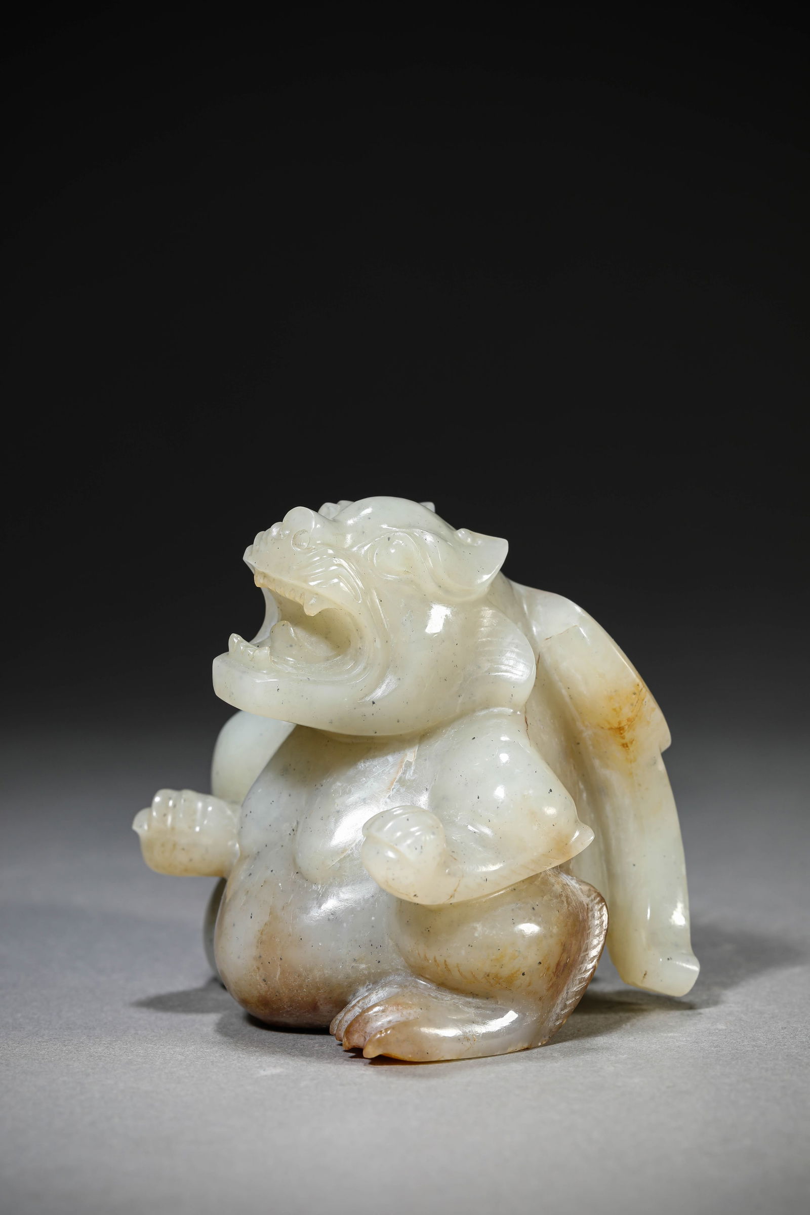 A Jade 'Auspicious Beast' - 4