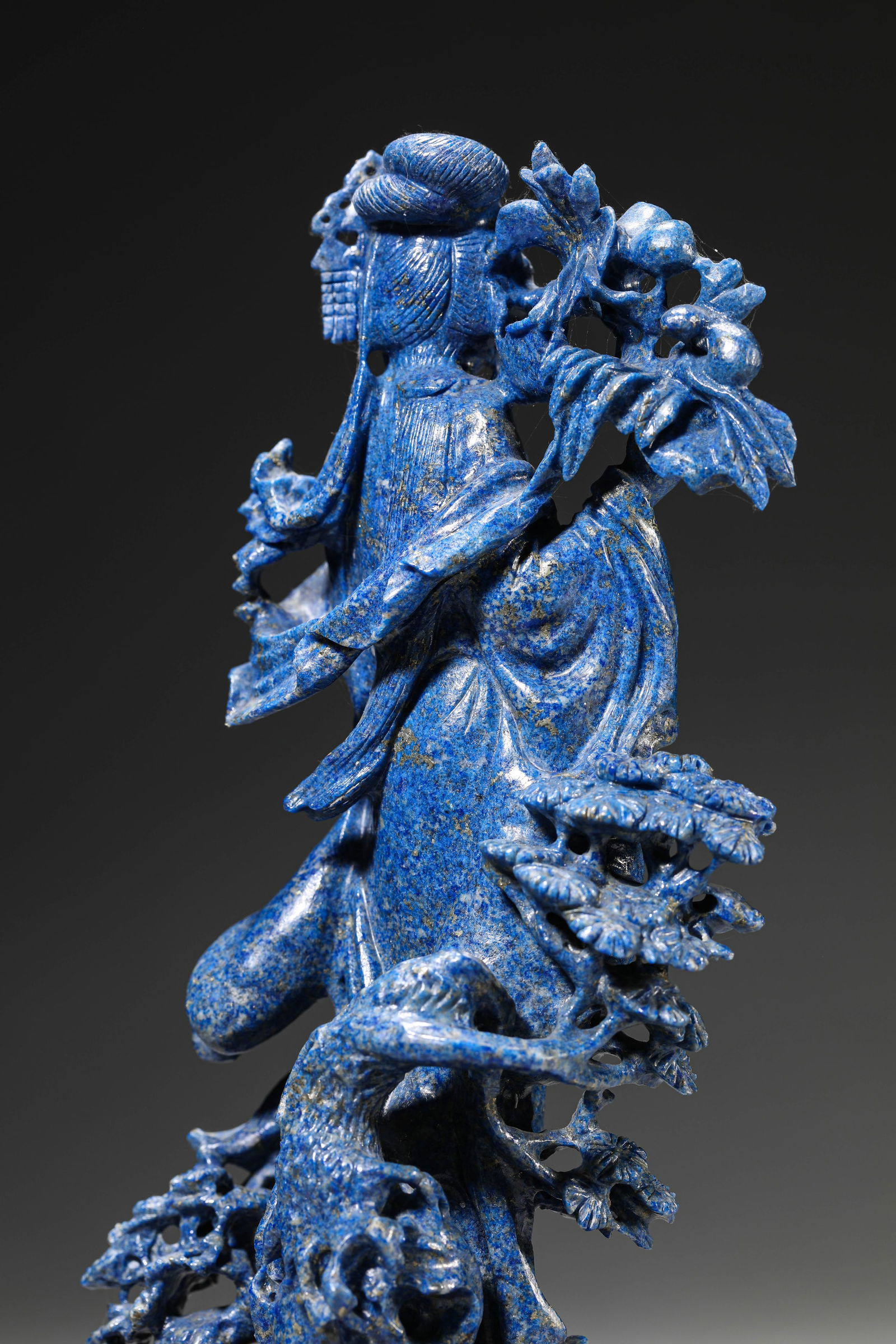 A Lapis Lazuli 'Magu Offering Longevity' - 6