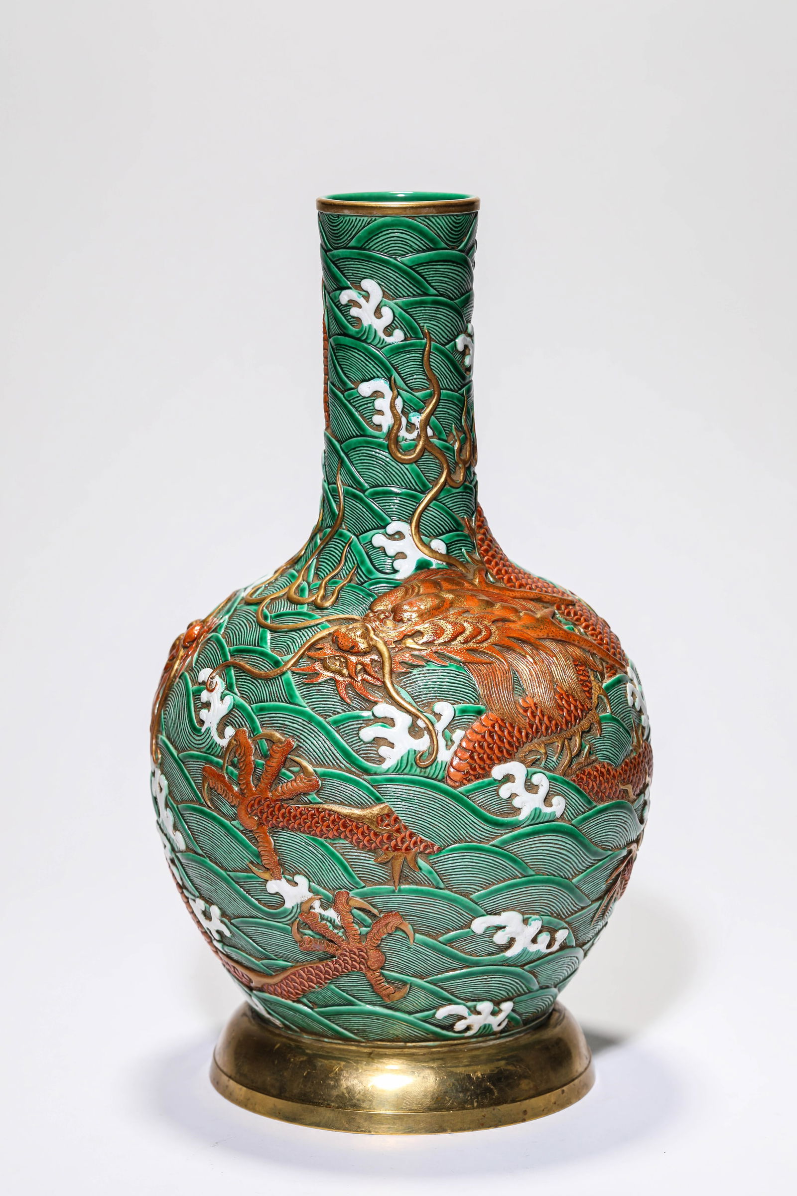 A Green-Ground Gilt-Decorated 'Relief Dragon Amidst Waves' Vase: A Green-Ground Gilt-Decorated 'Relief Dragon Amidst Waves' Vase (17.3 x 31.8 cm)