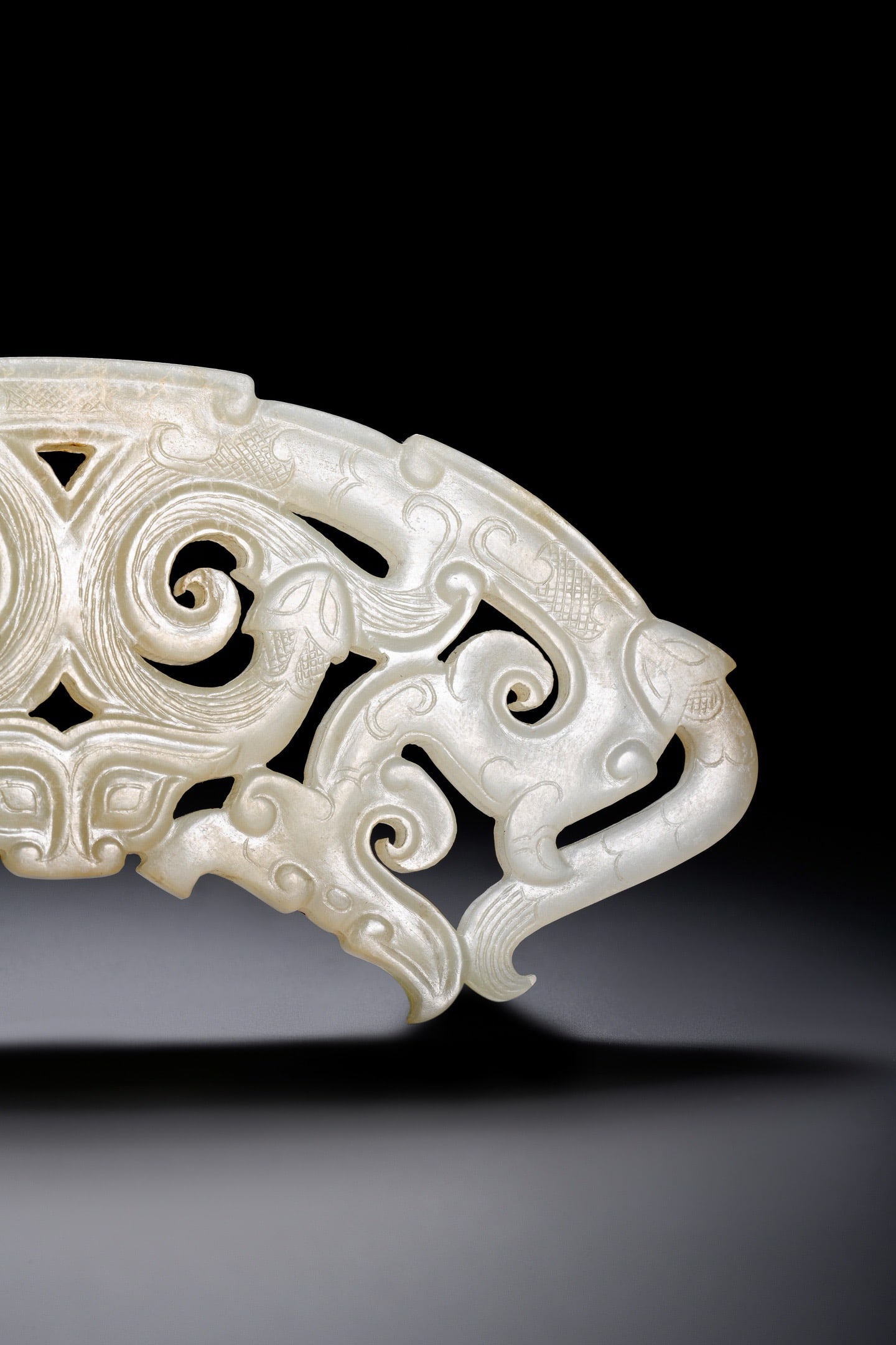 Jade Carved Dragon Pattern Huang - 5