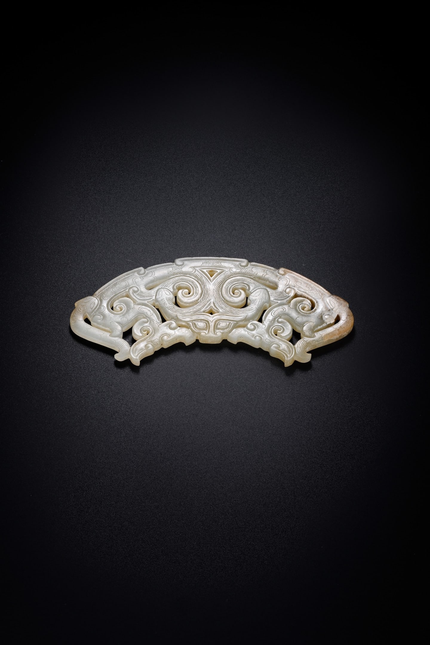 Jade Carved Dragon Pattern Huang - 7