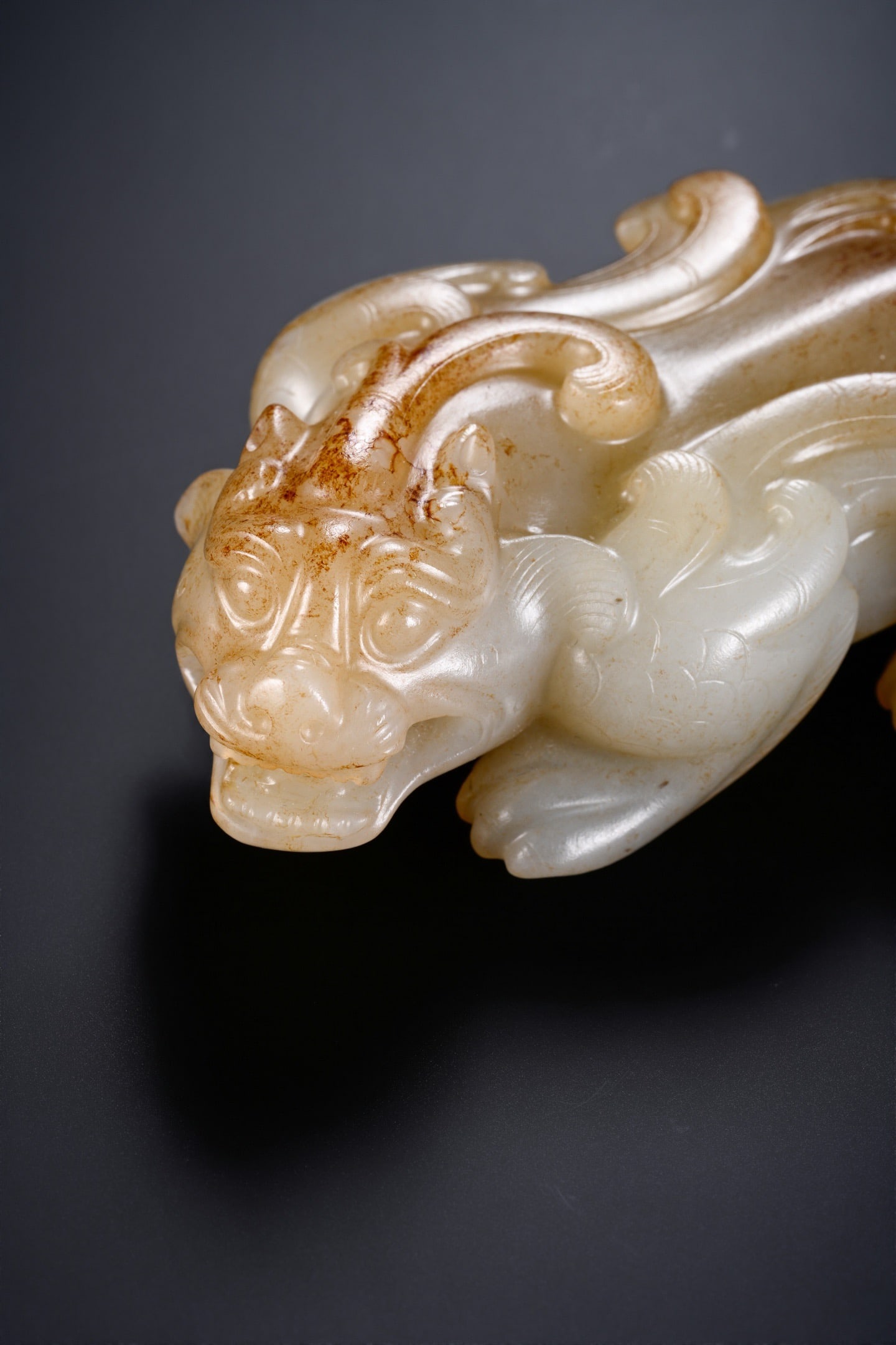 Jade Carved Beast Shape Ornament - 3